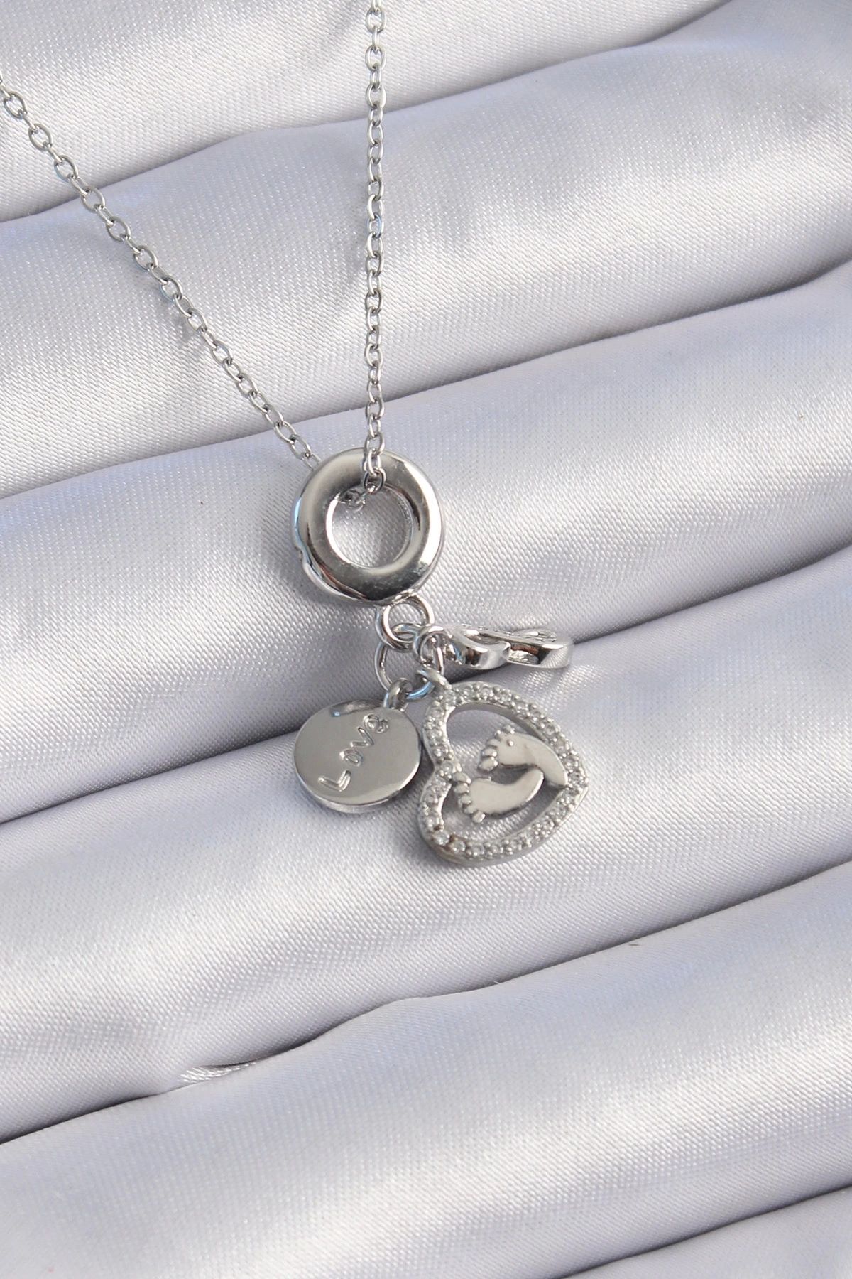 luz&pos 316L Çelik Gümüş Renk Zirkon Taş Detay Kalp Model Charm Kadın Kolye