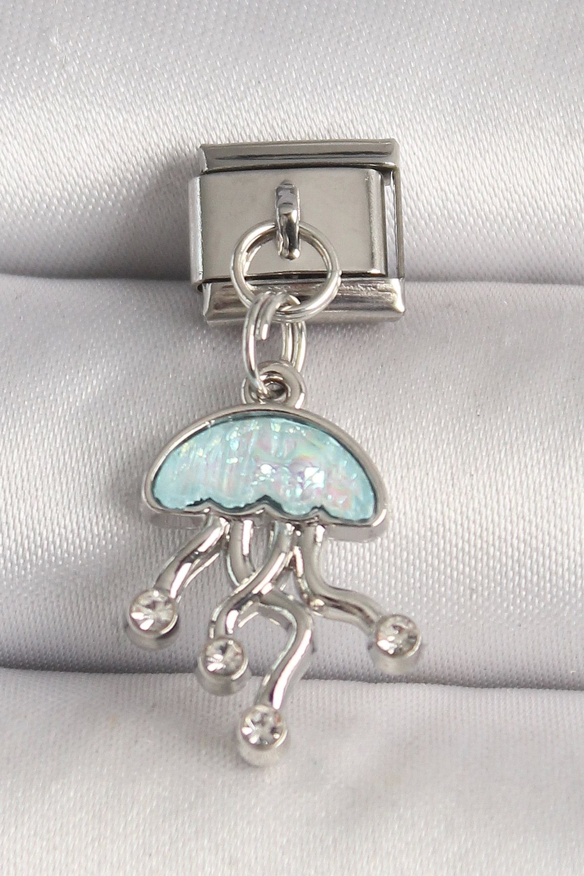 luz&pos 316L Çelik Gümüş Renk Mavi Mineli Deniz Anası Model Zirkon Taş Detaylı Charm