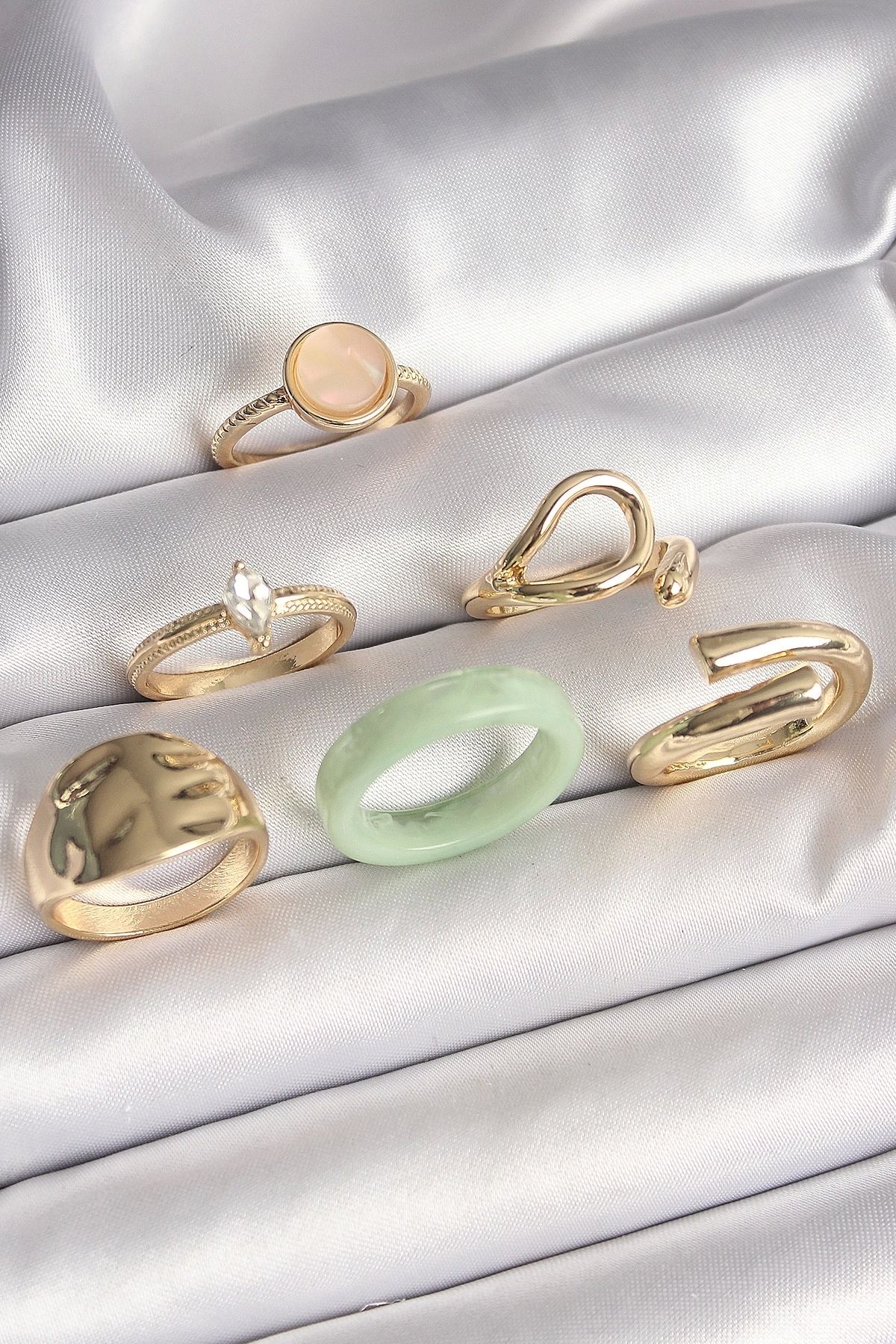 luz&pos Pirinç Gold Renk Zirkon Taşlı Daire Pembe Mineli Detay 6'Lı Kadın Yüzük Seti