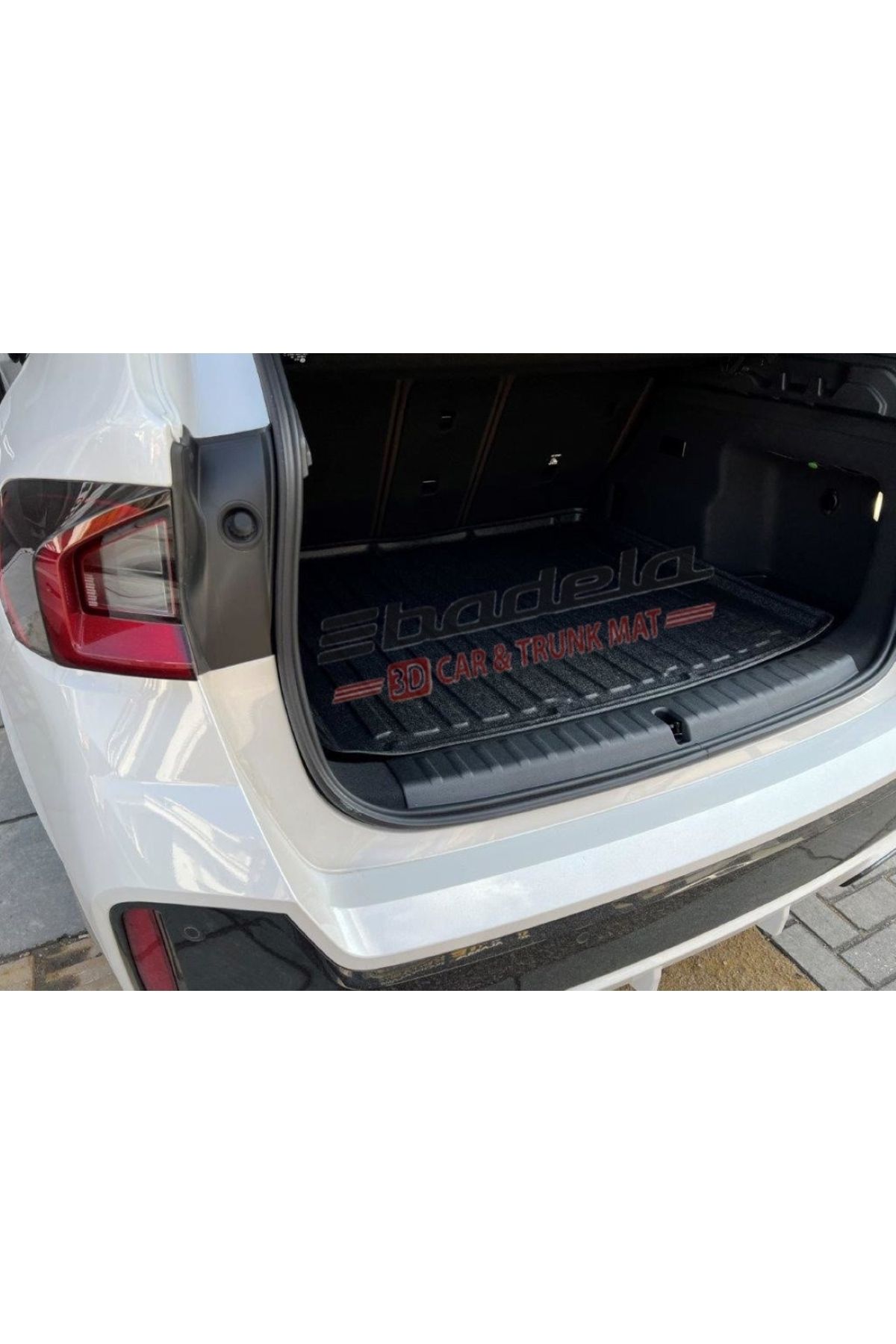 badela BMW İX1 2023- SONRASI 3D KAUÇUK BAGAJ HAVUZU