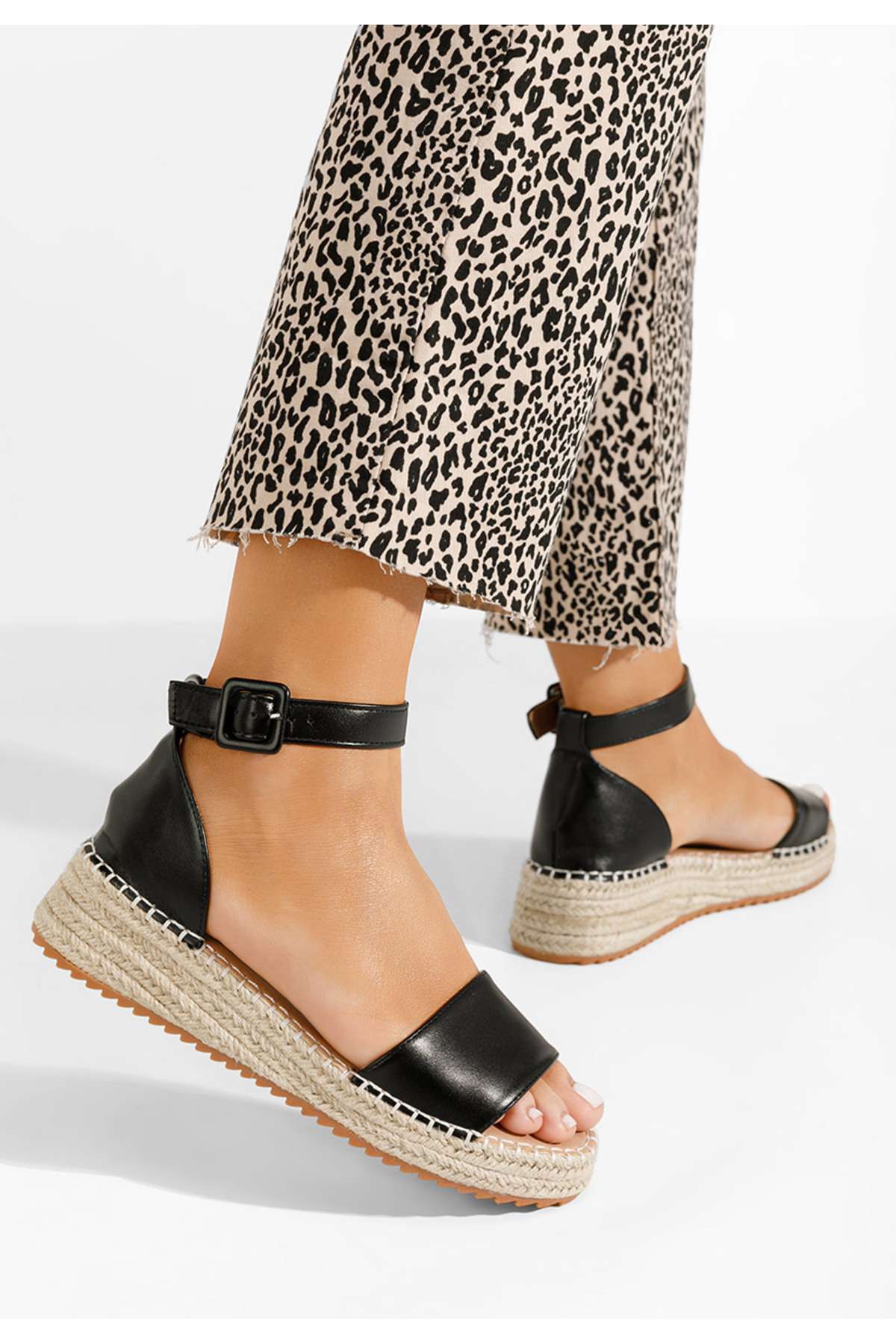 B T Shoes Čierne espadrilky sandale Vicky