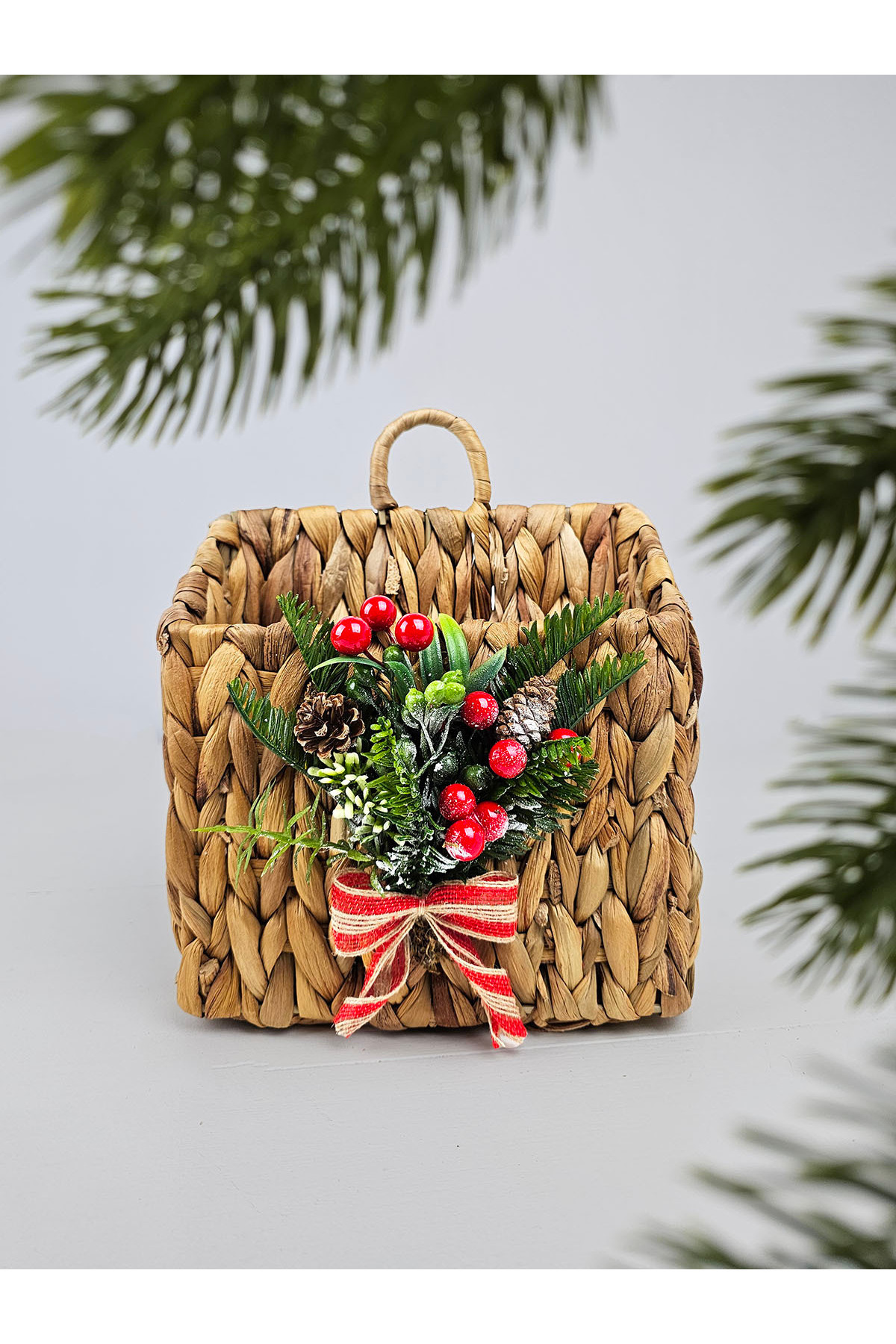 EVİMTATLIEVİM-Wicker Door Ornament Mailbox Newspaper Rack with Flower Design 2