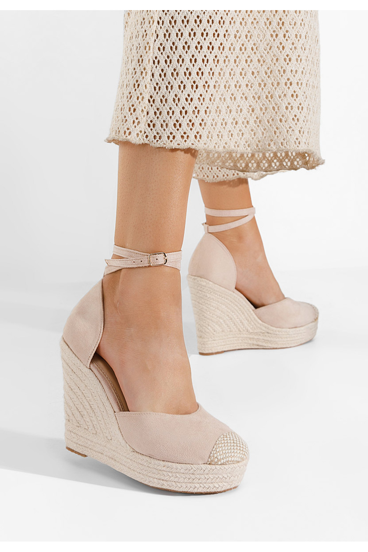 B T Shoes Бежови сандали на платформа с еспадрила Saniza