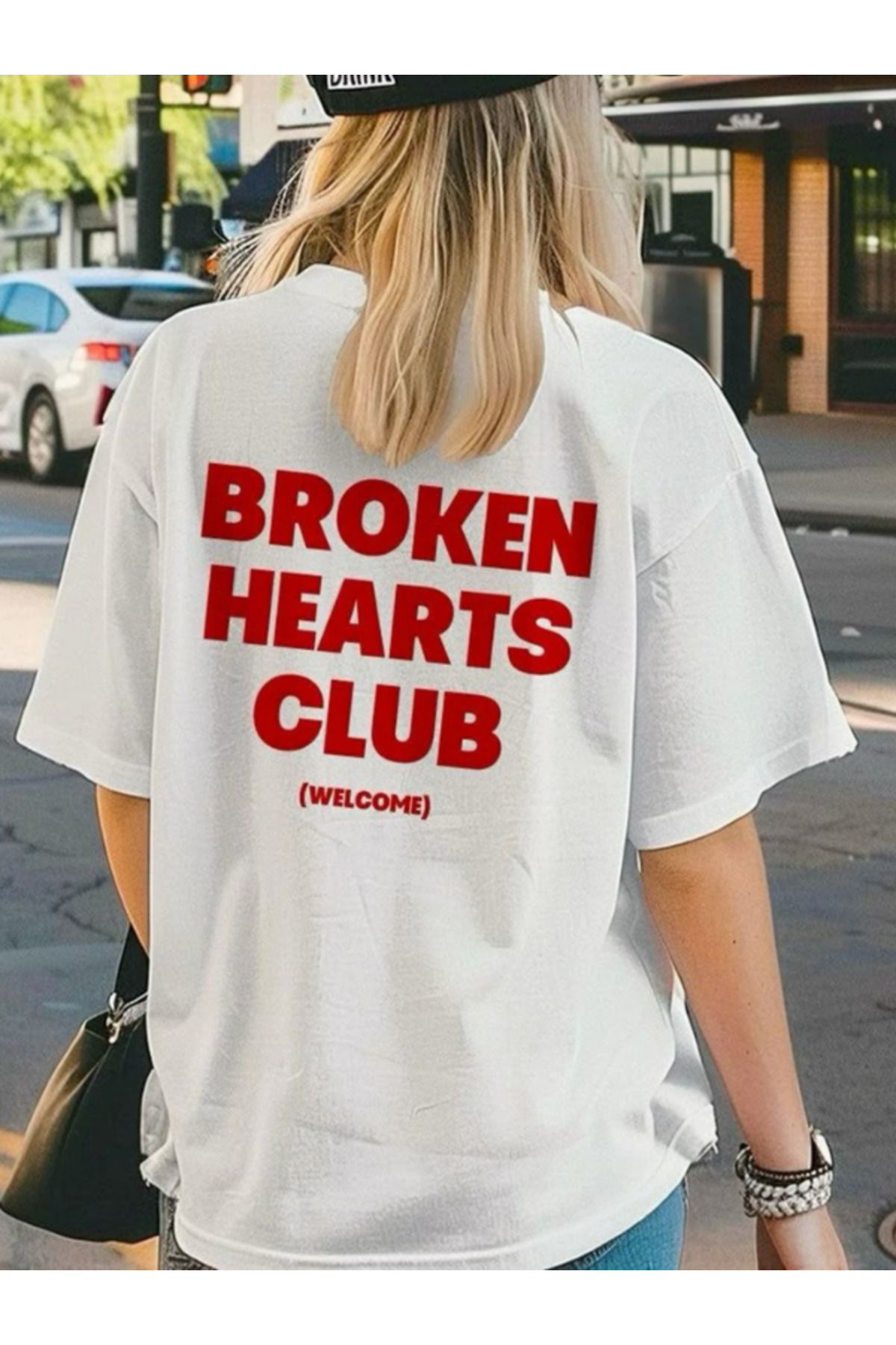 DEEFWEAR DREICH BROKEN HEARTS CLUB BASKILI BEYAZ TSHIRT