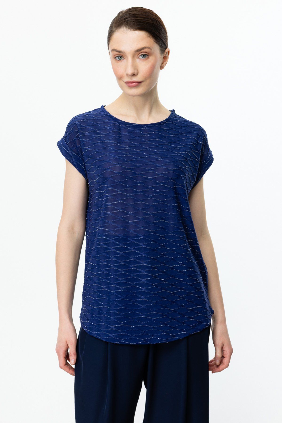 ON Kendinden Desenli Simli Bluz 25Y51457