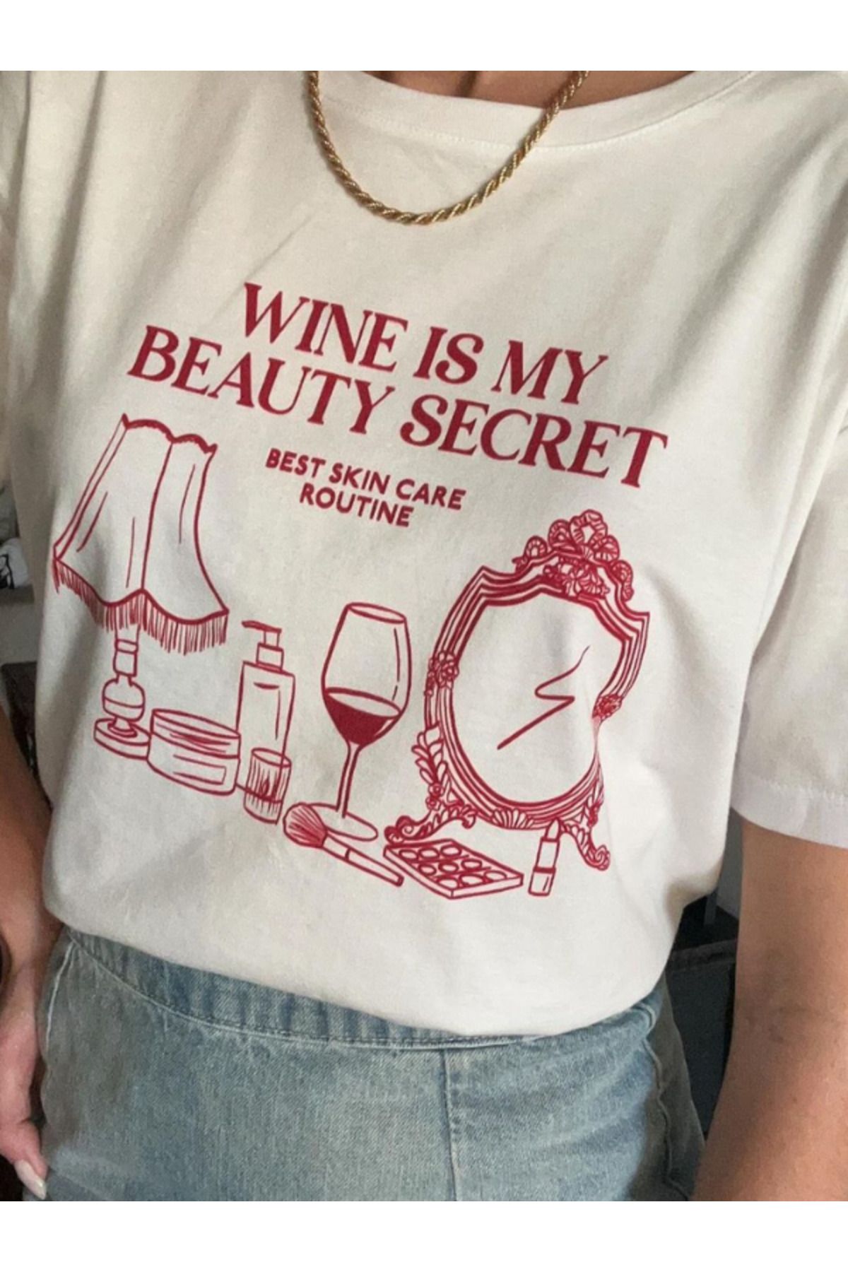 DEEFWEAR DREICH WINE IS MY BEAUTY SECRET BASKILI BEYAZ TSHIRT