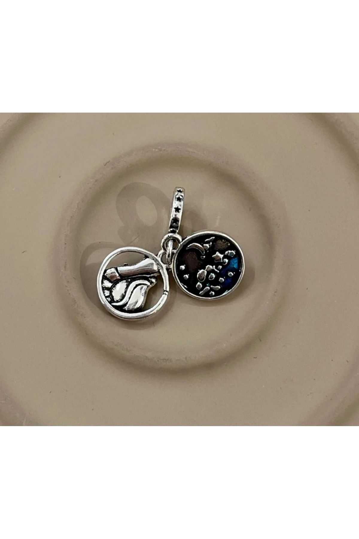 ENTA SHOP Halley Charm
