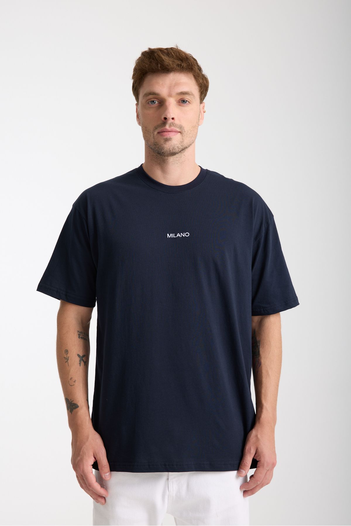 Tarz Cool Erkek Lacivert Milano Nakış Yazılı Oversize Bisiklet Yaka T-Shirt