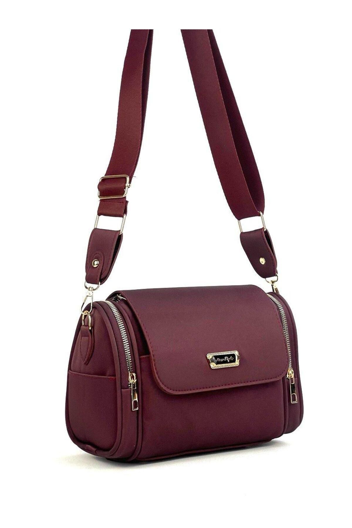 byFOX Fashion Kadın 6 Gözlü Silindir Çapraz Çanta Armalı (arma değişiklik gösterebilir)En:24cm Boy:16cm Dip:9cm