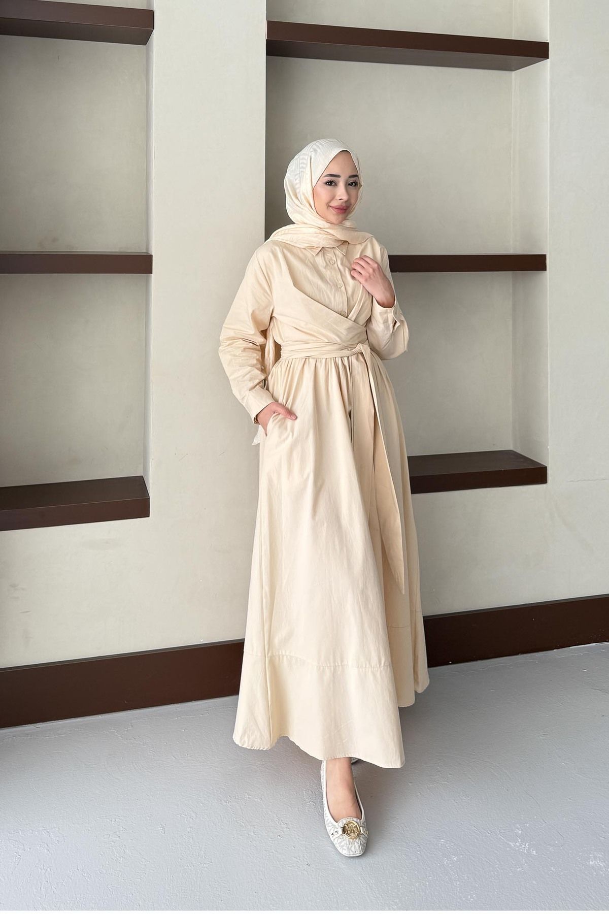 Rimel Moda Live Belden Bağlamalı Elbise Bej