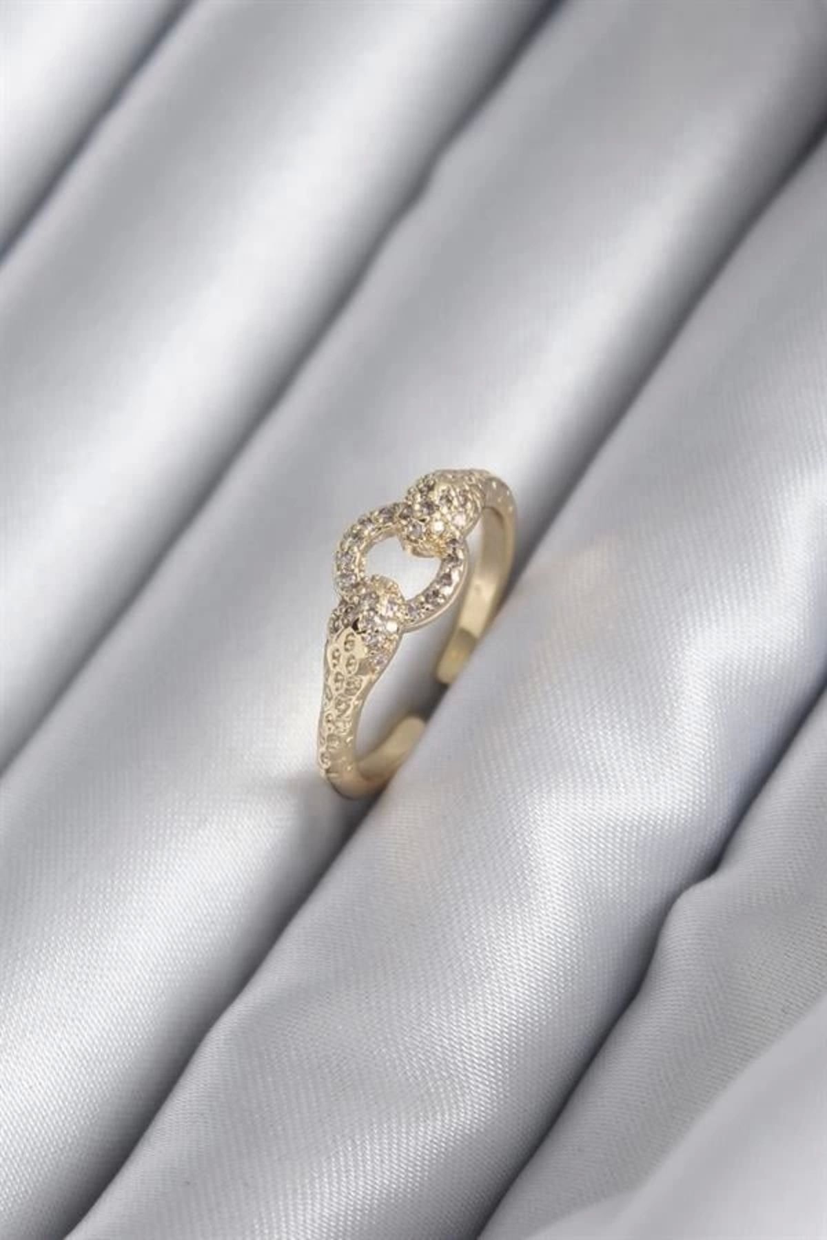 Lale Moda Pirinç Gold Renk Zirkon Taşlı Yılan Model Kadın Yüzük