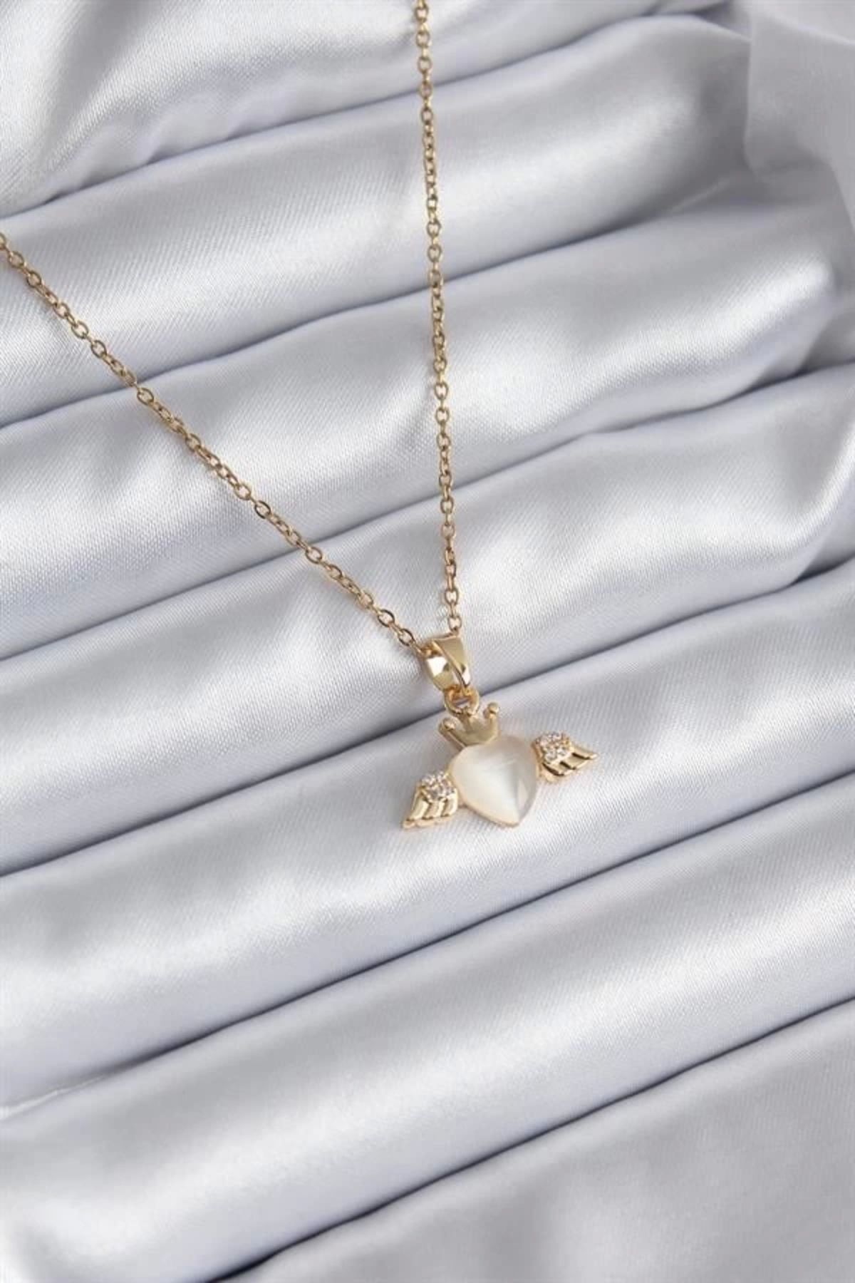 Lale Moda 316L Çelik Gold Renk Kanatlı Kalp Model Zirkon Taşlı Kadın Kolye