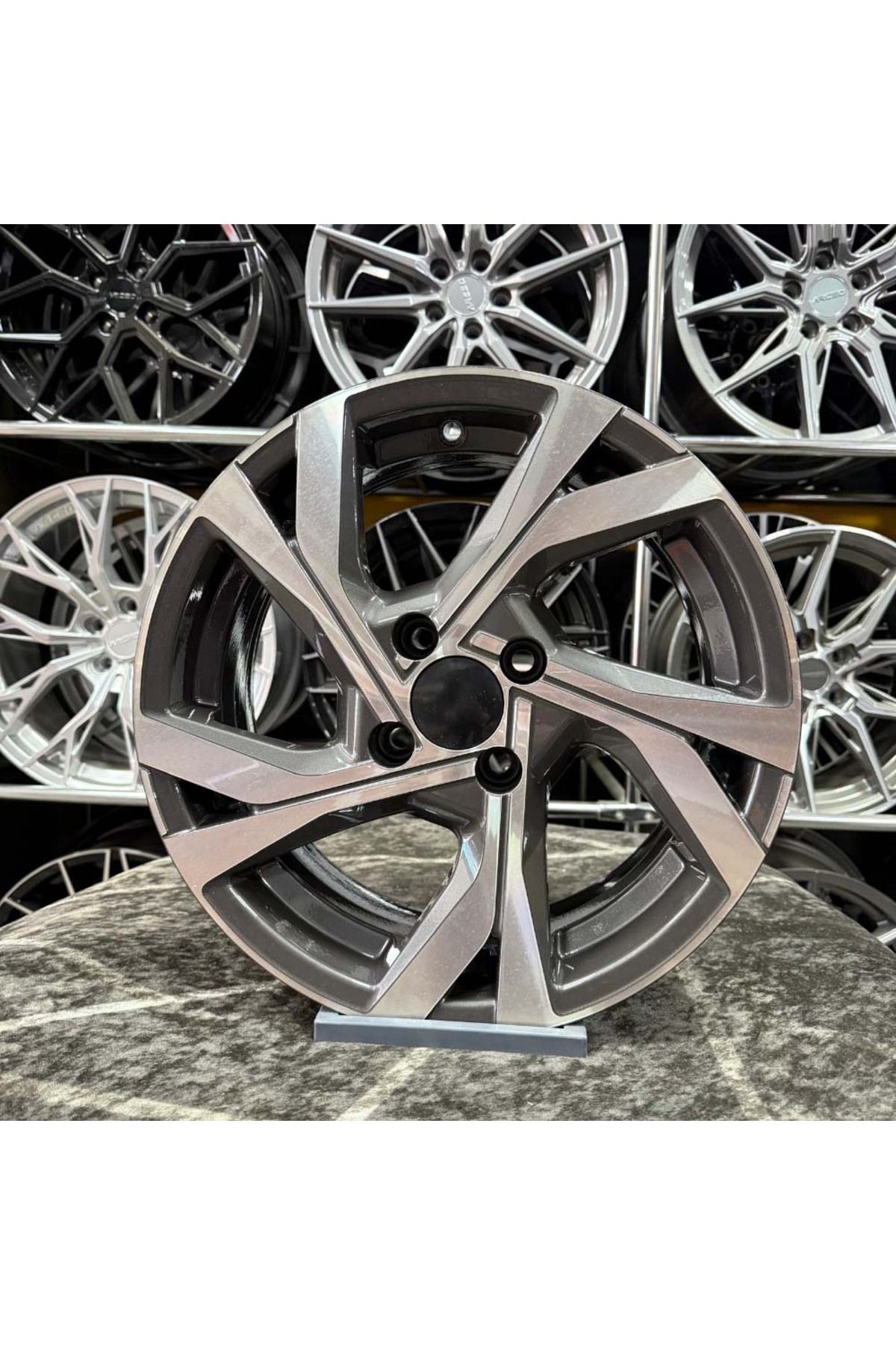 kormetal 17 inç 4x100 Clio Rs Gun Metal Elmas Kesim Jant Modeli (4 Adet) uyumlu