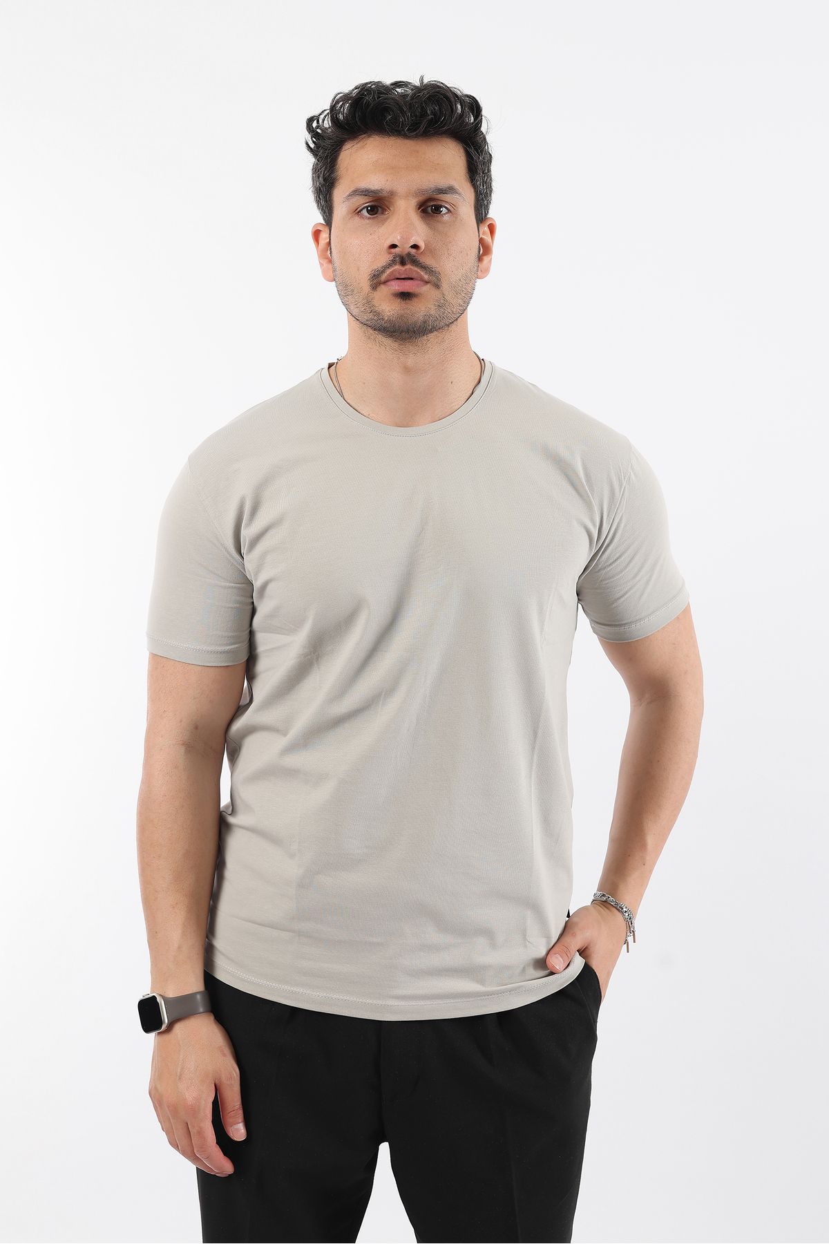 Rodrigo Erkek Bisiklet Yaka Slim Fit Basic Düz T-shirt Tişört