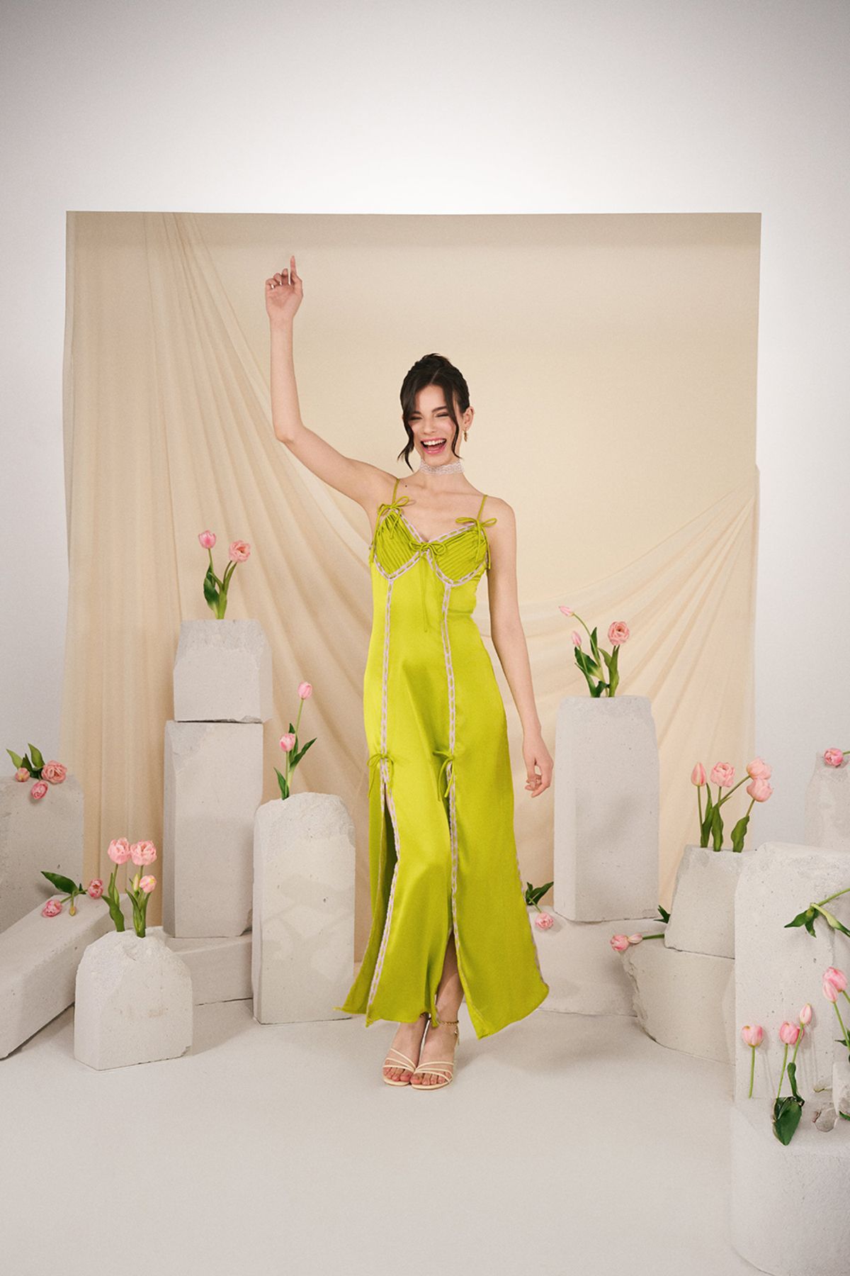 Forever 21 Saten Maxi Elbise