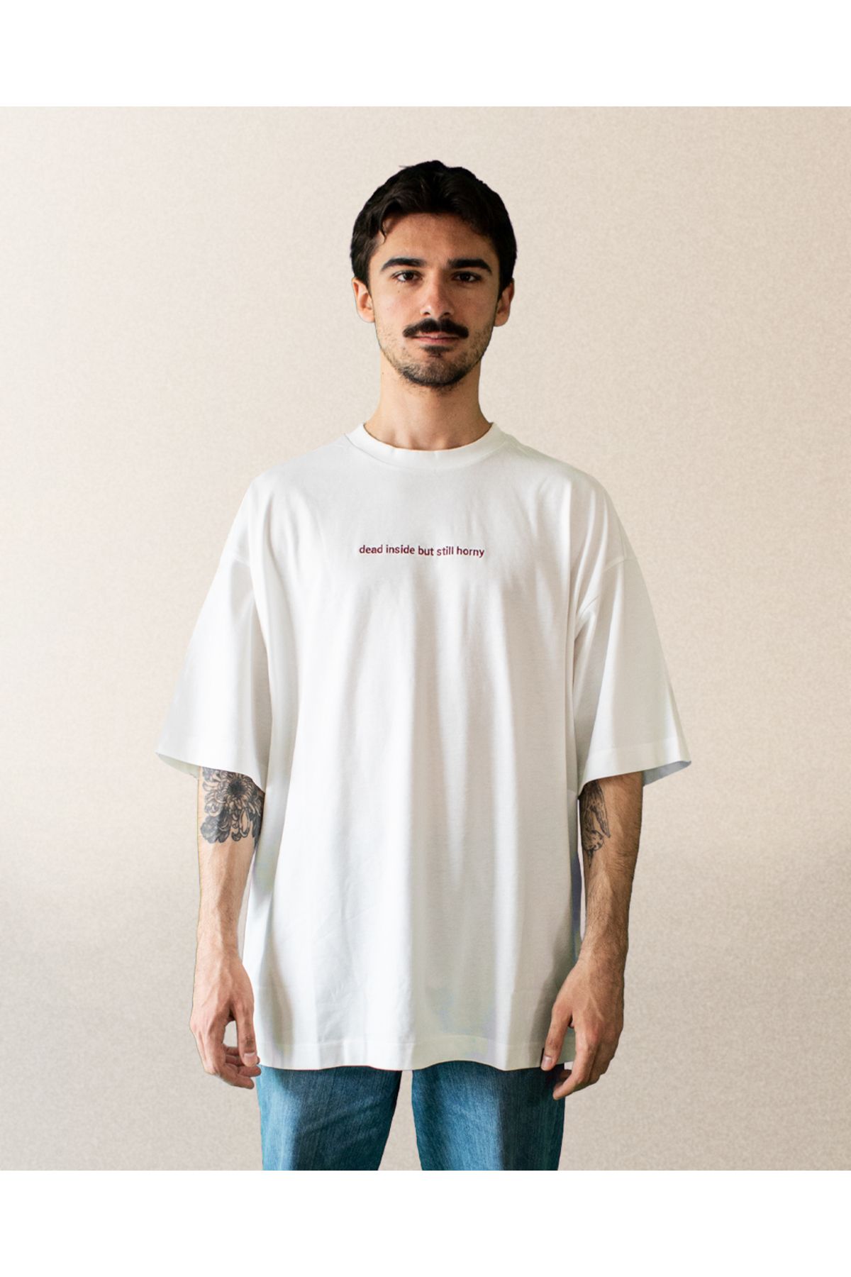 wear.DADASTUDIO Unisex Oversize "dead inside" t-shirt