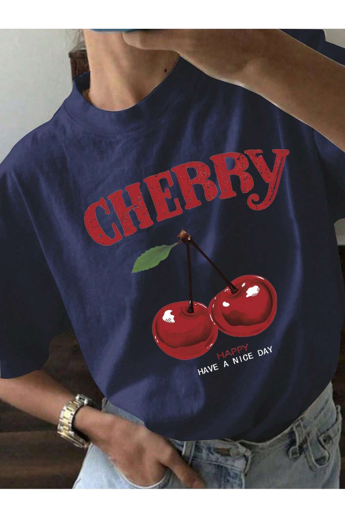 ZİYMO CHERRY BASKILI KADIN TİŞÖRT