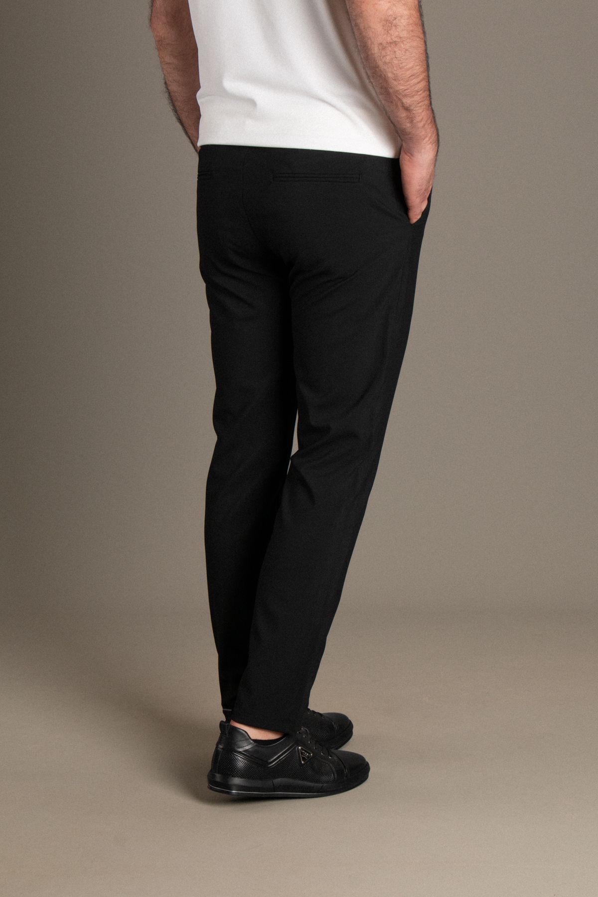 ZEKİ ÖZER-Men's Black String Jogger Pants 4