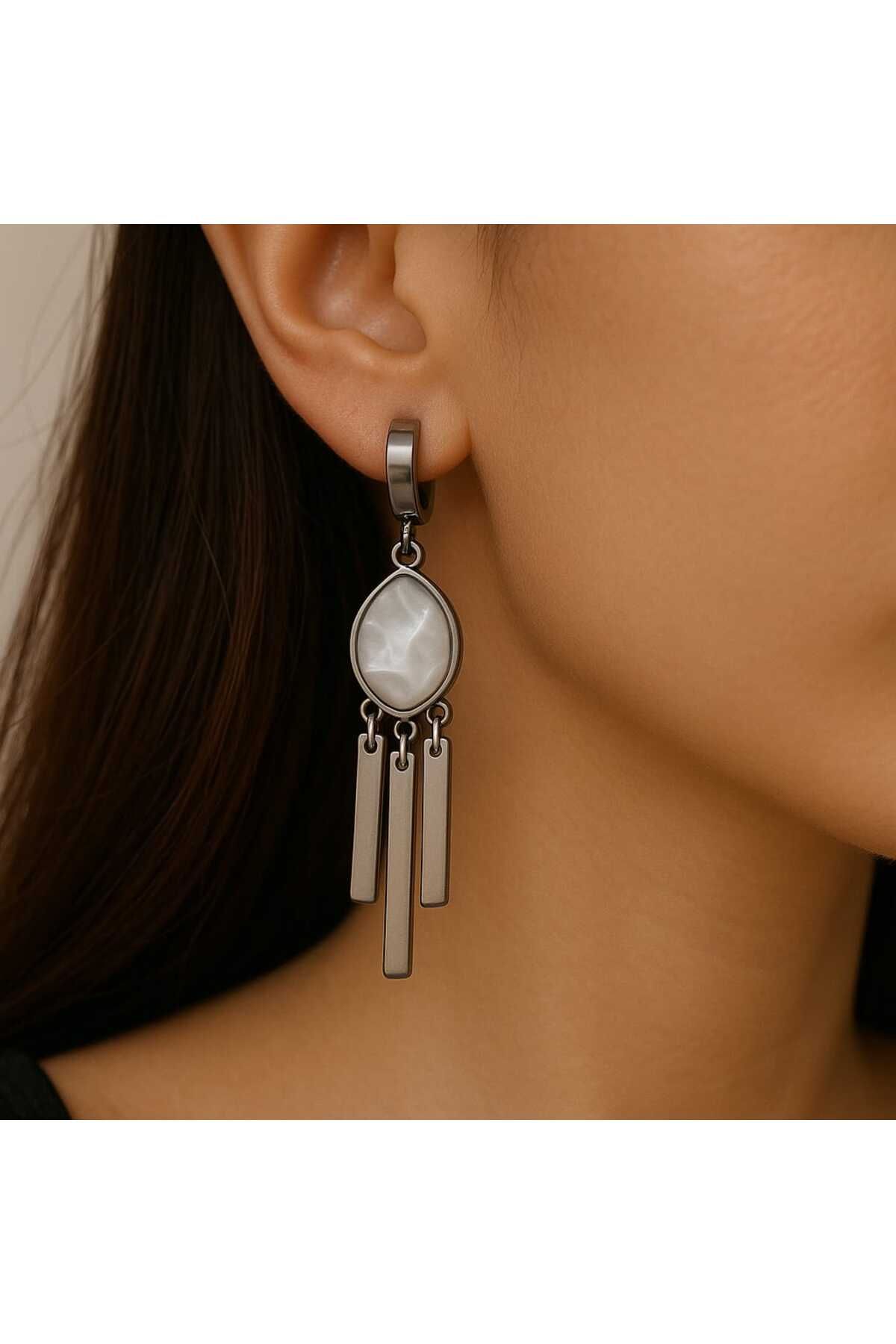 BESMYAR JEWELS Çelik Sallantılı Küpe