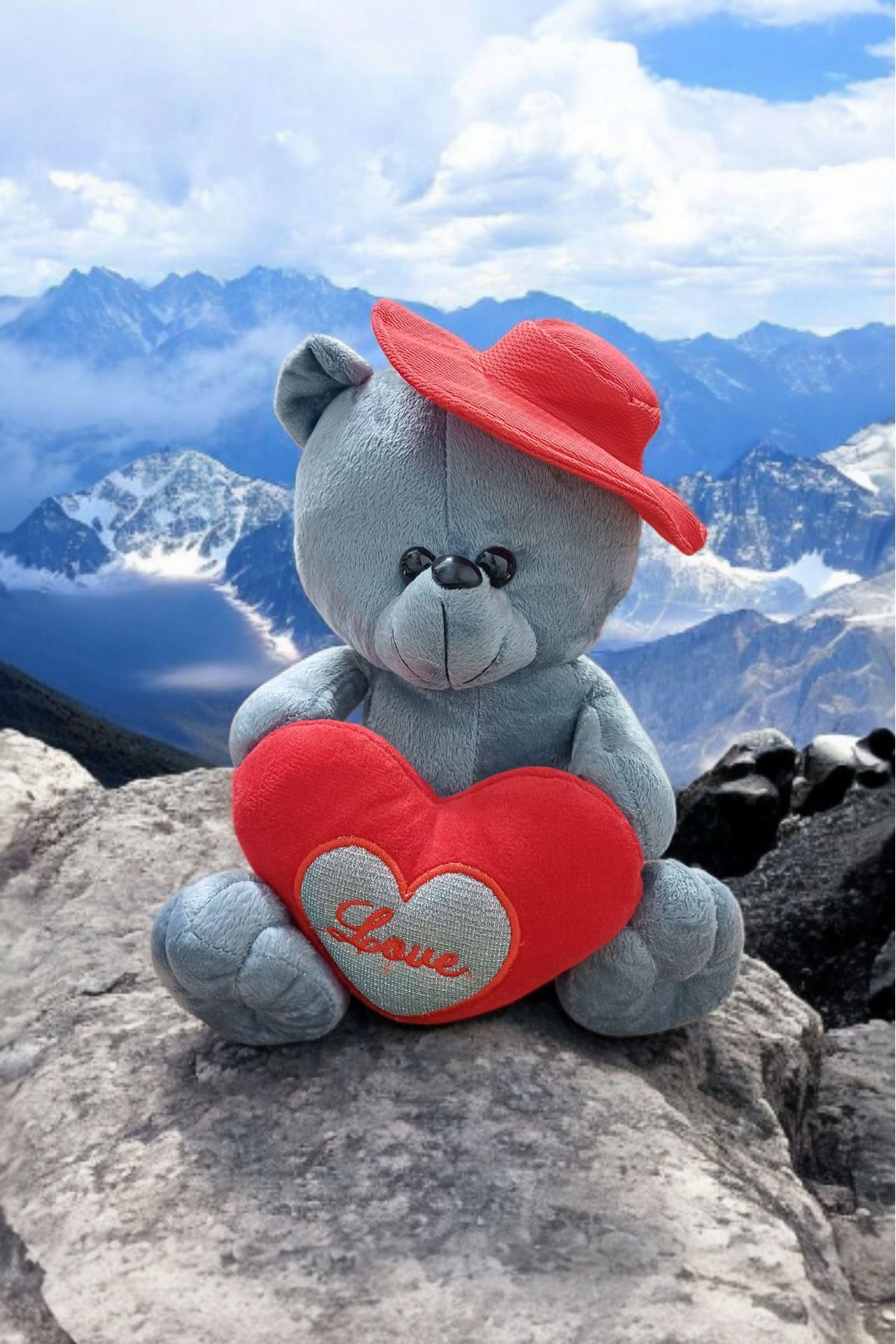BlcBoutique Love Yazılı Kalp Tutan Şapkalı Gri Peluş Ayıcık – Sevgiliye Hediye – 35 cm