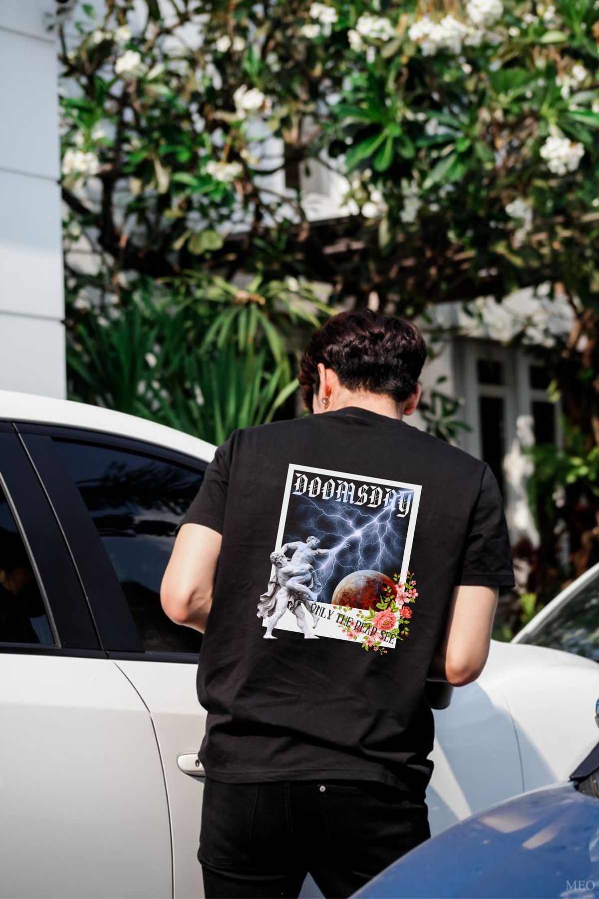 Store Unisex Özel Tasarım Siyah Doomsday Baskılı T-Shirt