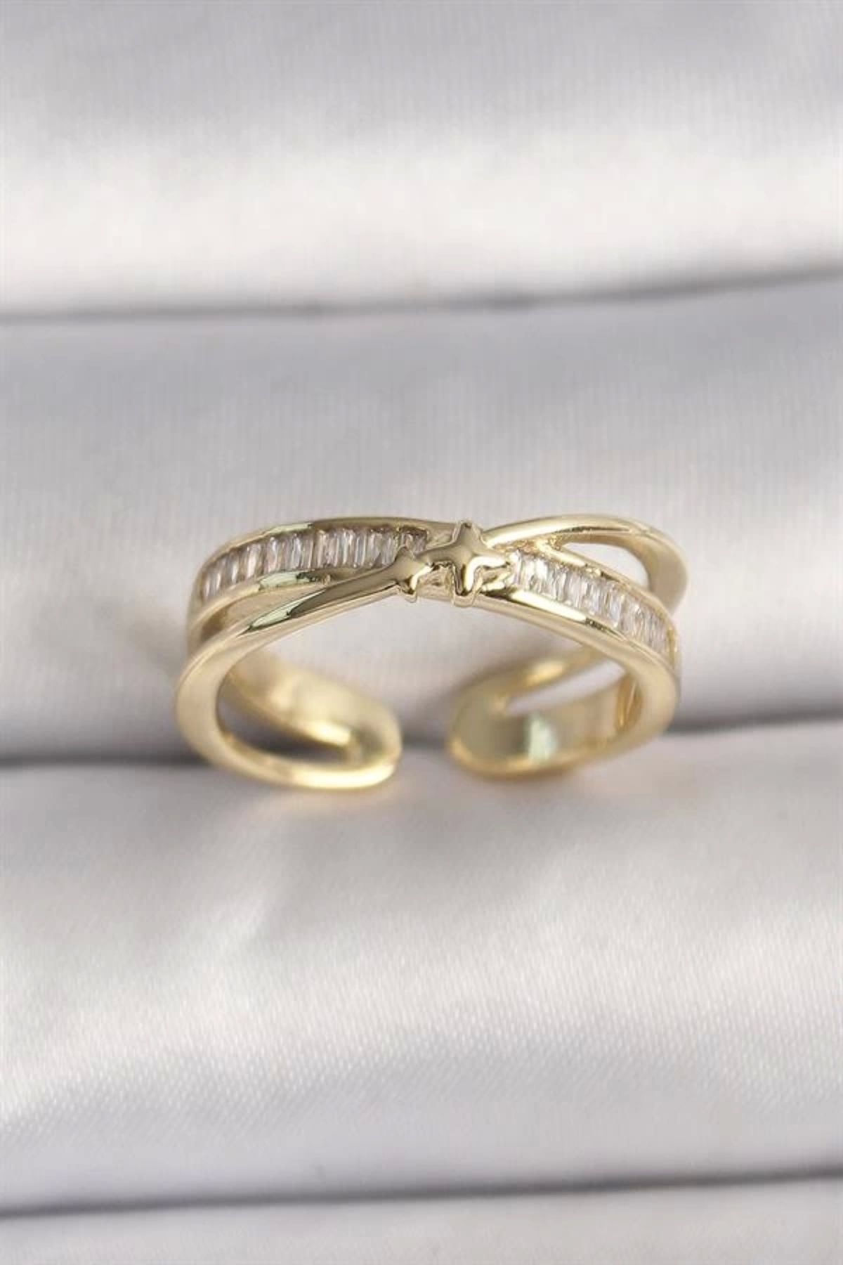 Lale Moda Pirinç Gold Renk Zirkon Taşlı Yıldız Detaylı Ayarlanabilir Kadın Yüzük