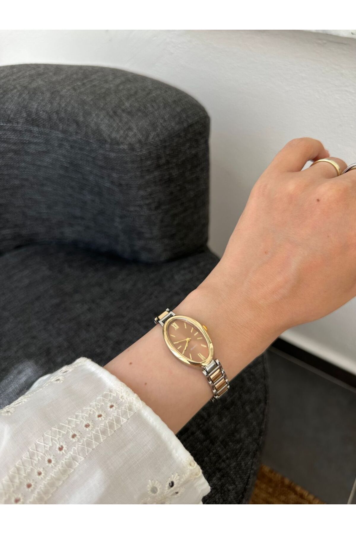 MERW Jade Model Gold Gümüş Kahverengi Renk Metal Kordon Vintage Seri Kadın Kol Saati