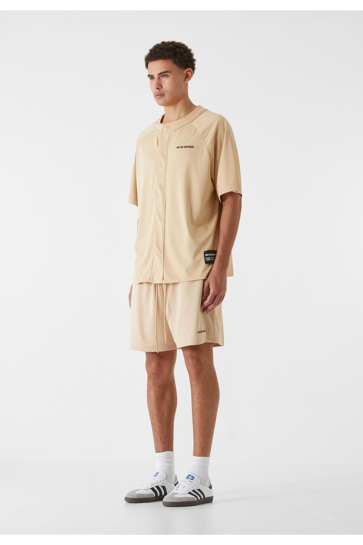 9N1M SENSE-Herren Sense Essential Mesh Shorts 8
