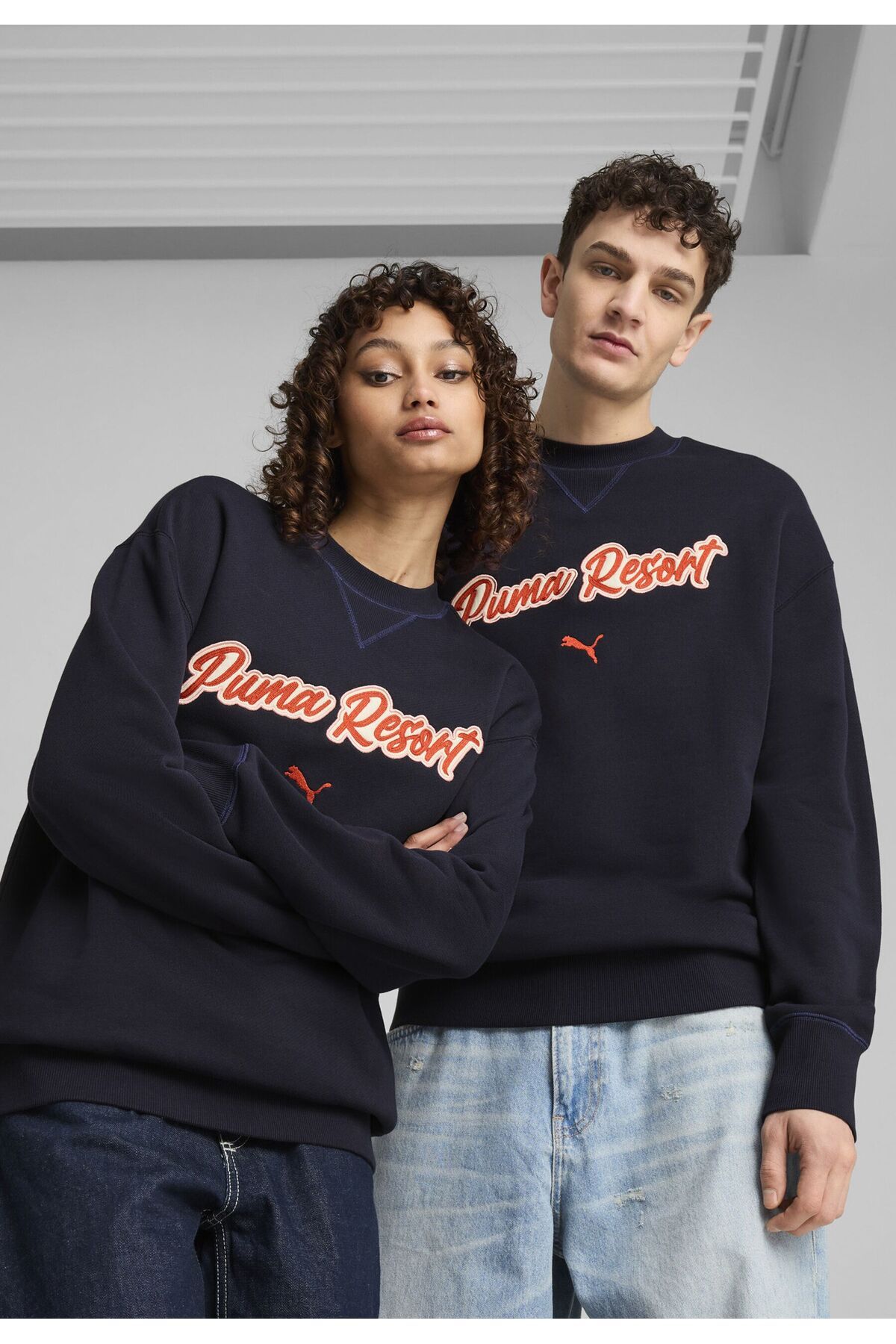 Puma-PREMIUM Essentials Χαλαρή Γραφική Σύνθεση Unisex 3