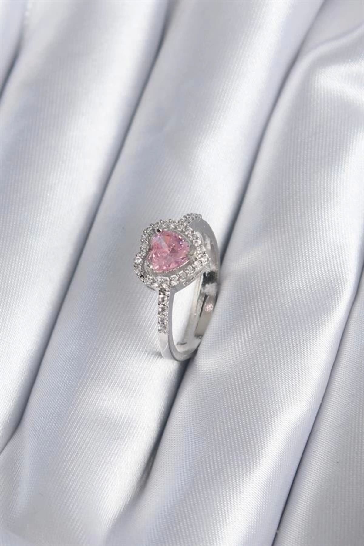 Lale Moda Pirinç Gümüş Renk Pembe Zirkon Taş Kalp Charm Model Kadın Yüzük