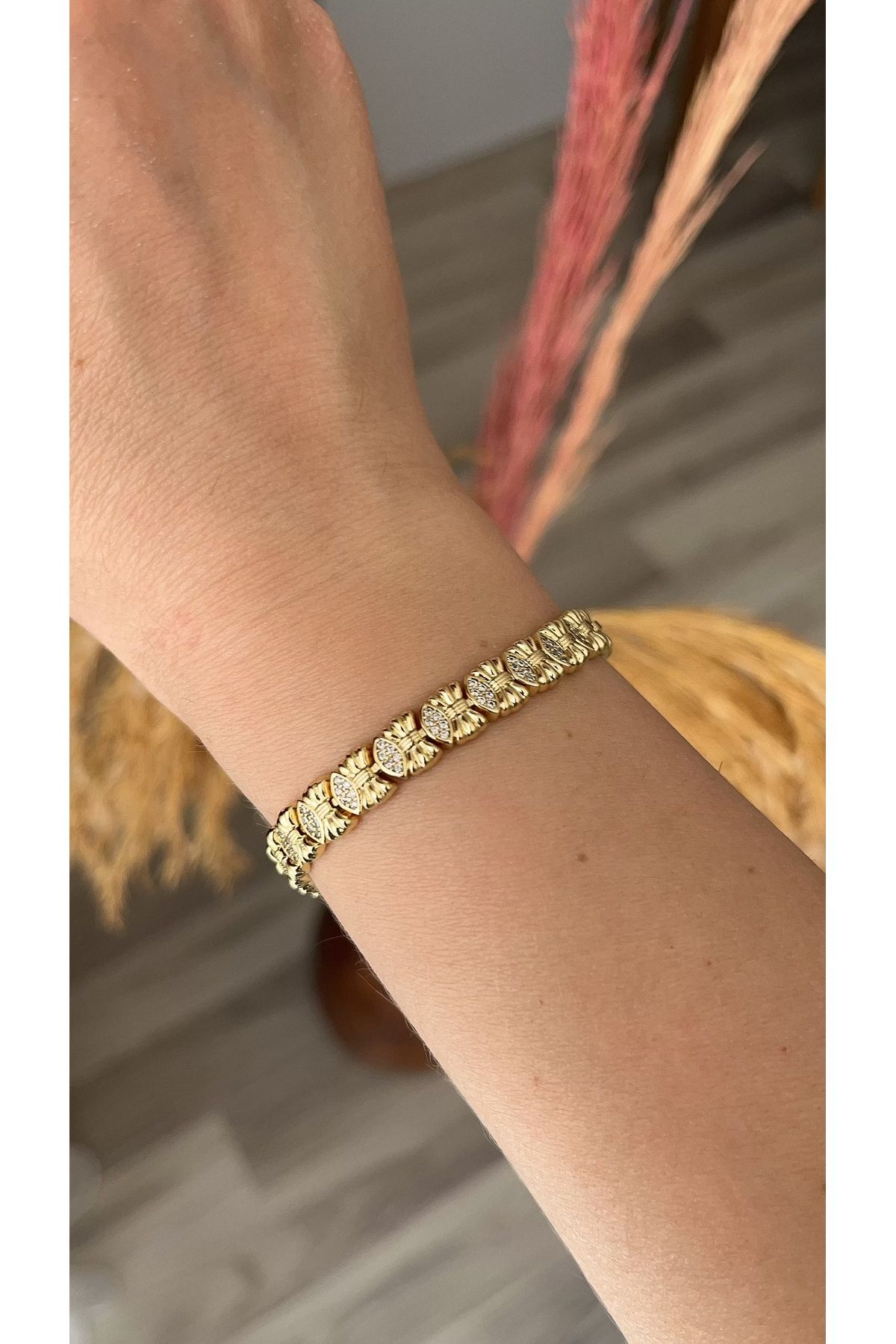 XUPING JEWELRY Zirkon taşlı fiyonk model 14k rengi bileklik