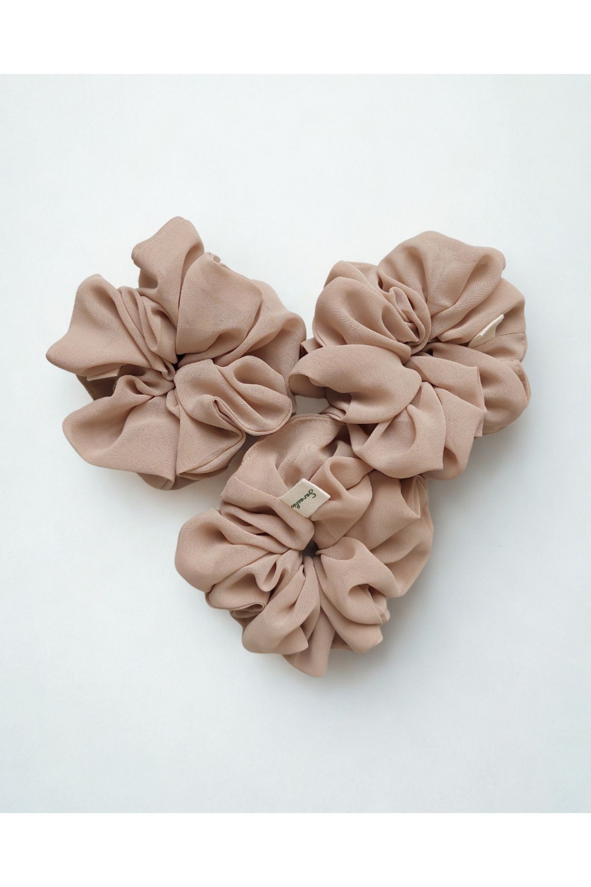 SARACHIC Bej Scrunchie