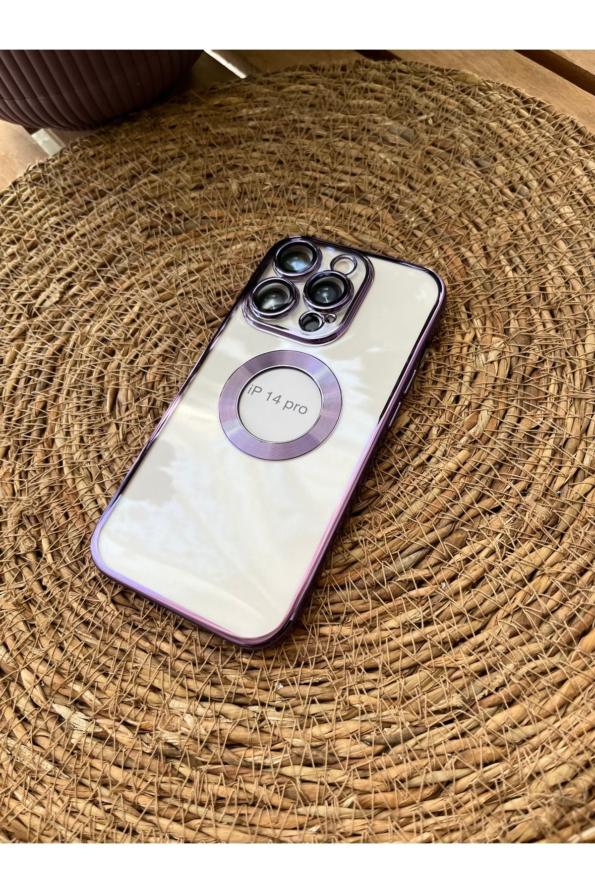 HERSEYBURADAA İPhone 14 Pro Kapak&Kılıf