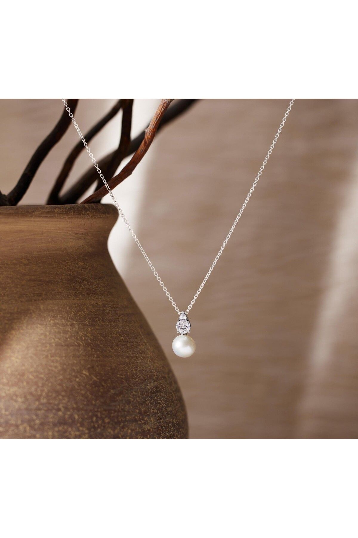 VESTA JEWELRY 925 Ayar Gümüş Kadın Damla Taşlı İnci Model Altın Kaplamalı Kolye