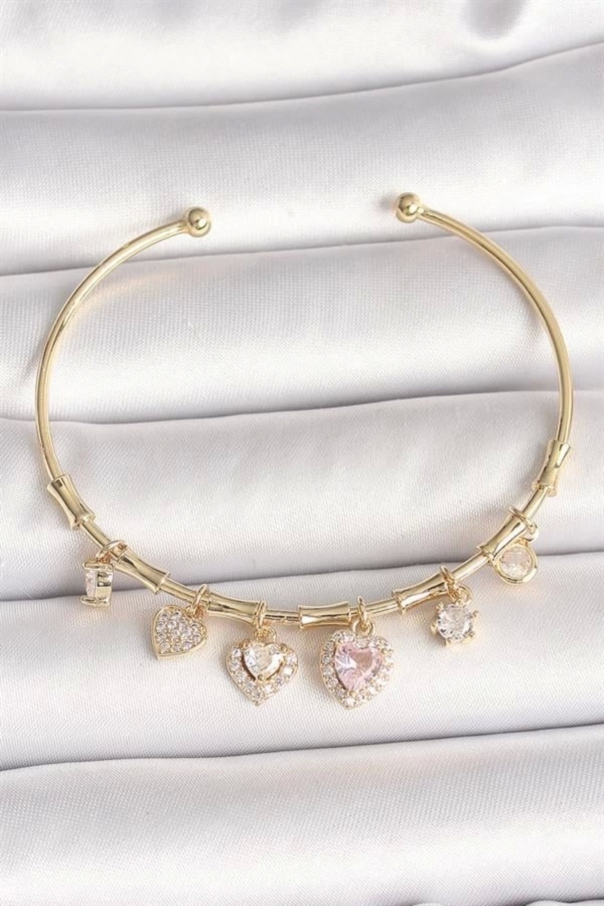 Lale Moda Pirinç Gold Renk Sallantı Pembe Zirkon Taşlı Kalp Figür Charm Kadın Bileklik