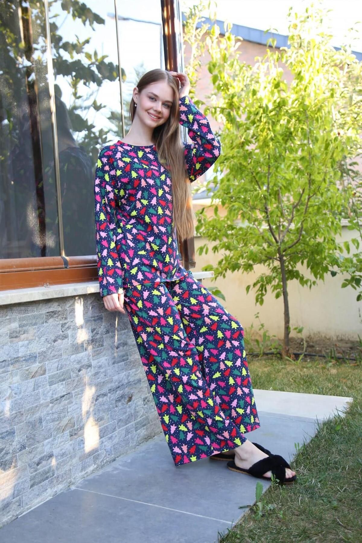 LLOHA Moda Çizgi Kadın Penye Bol Paça Pijama Takım 4123