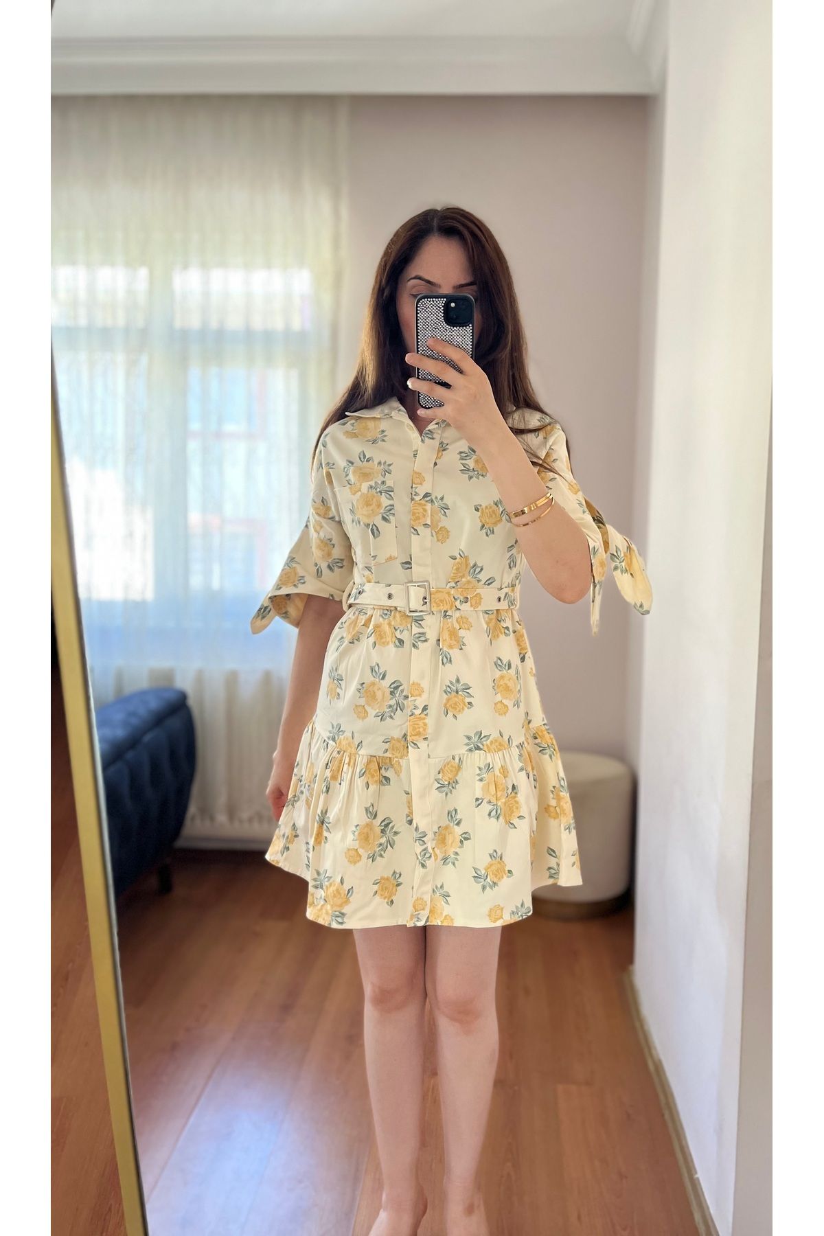 Meros Atelier Kadın Sarı Çiçekli Kol Detaylı Kemerli Yazlık Elbise