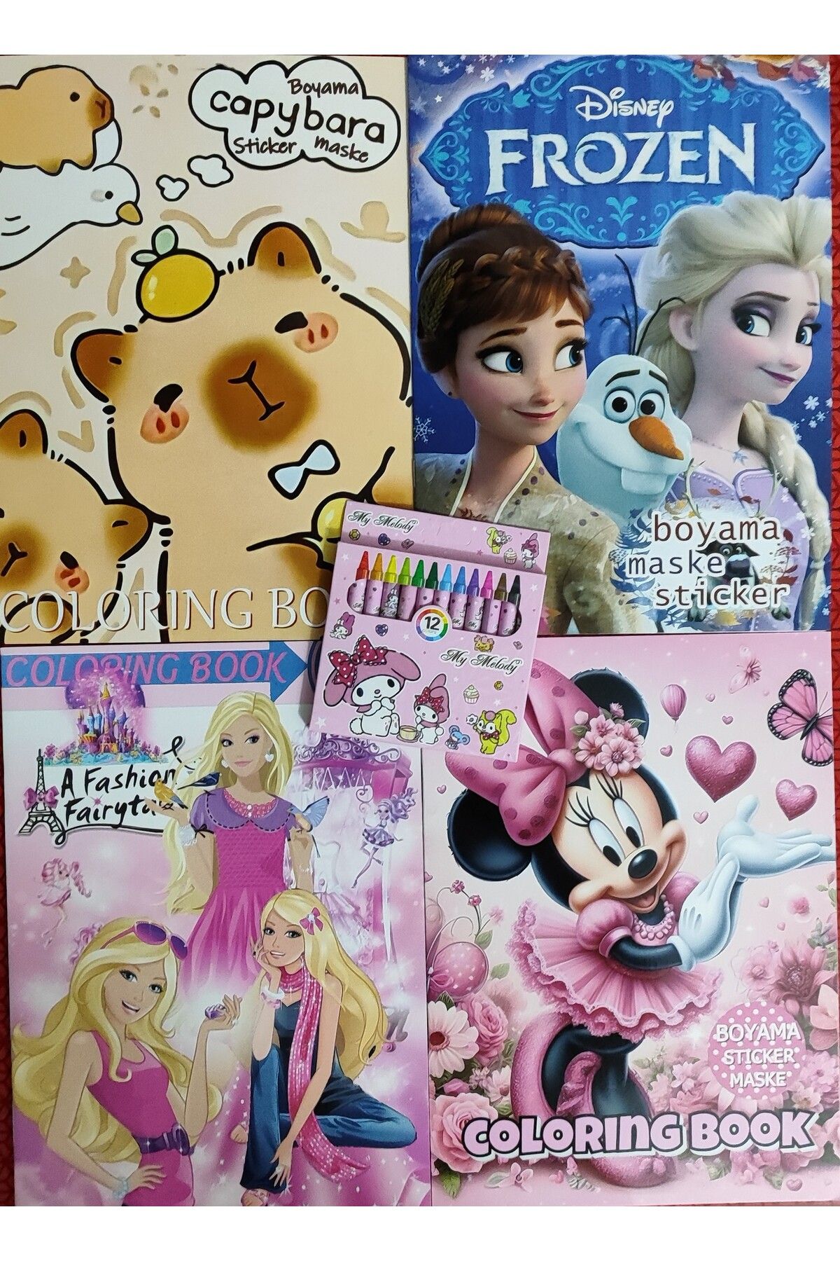 ada çanta kırtasiye 4 adet stickerli boyama kitabı 12 li pastel boya kalemi hediyeli AD50722