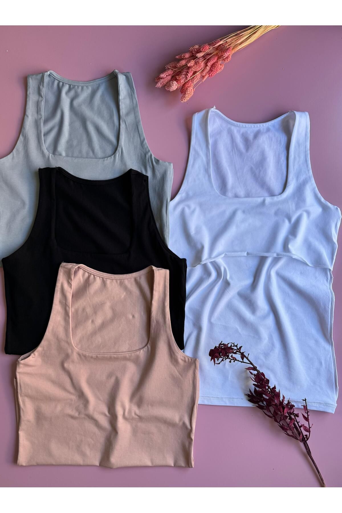 Elosia Kare Yaka, 4'lü Pamuklu Astarlı, Pudra, Mavi, Siyah ve Beyaz Kolsuz Kadın T-shirt Bluz