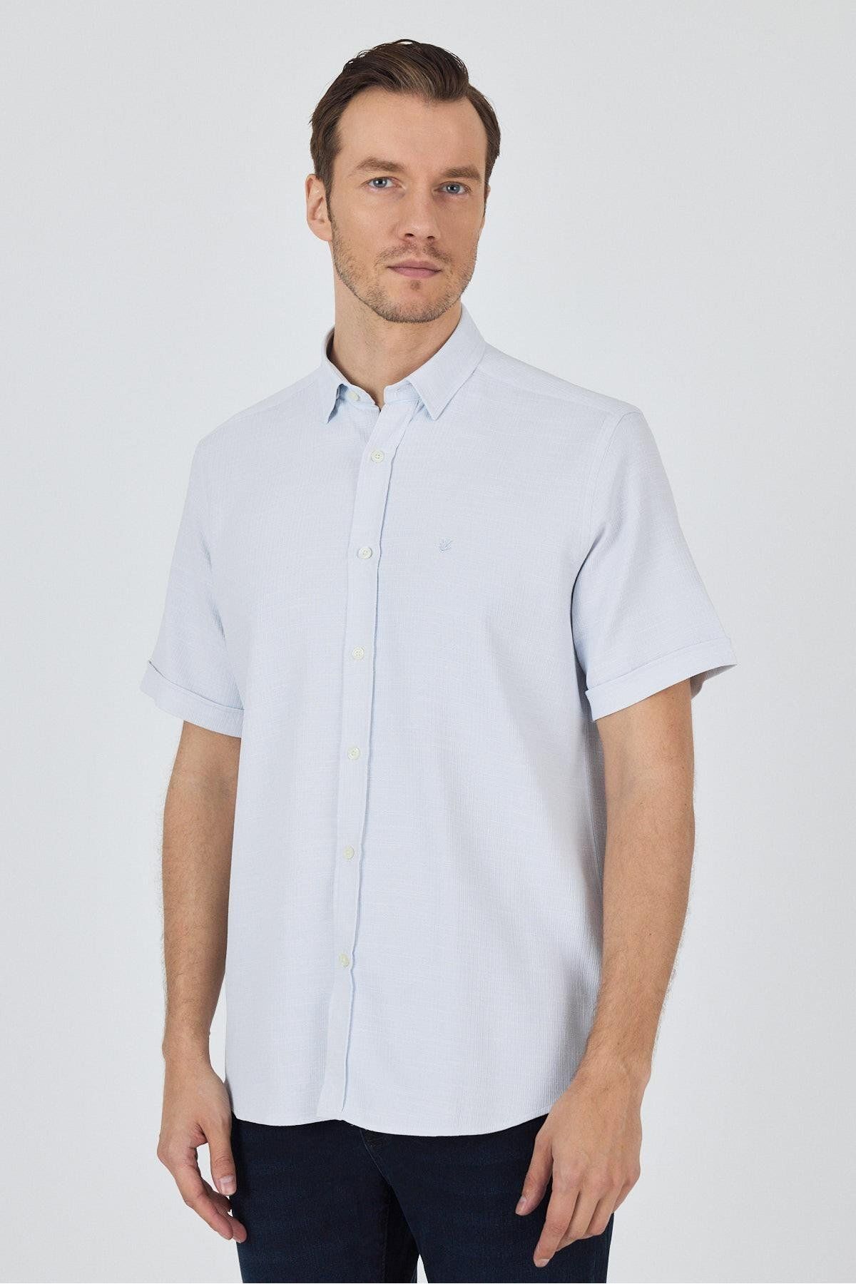 İmza Koyu Mavi Biritli Yaka Düz Casual Pamuklu Comfort Fit Gömlek 1004250221