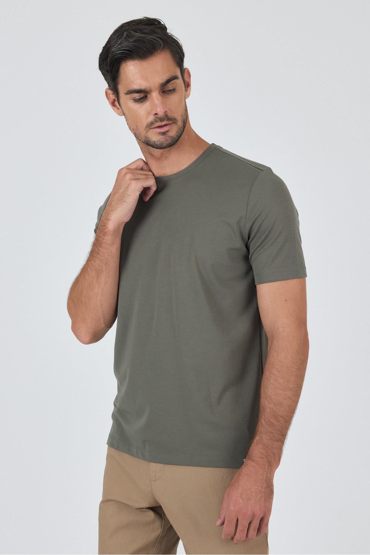 İmza Koyu Haki Kısa Kol Bisiklet Yaka Cepsiz Pamuklu Casual Slim Fit Tişört 1011250165