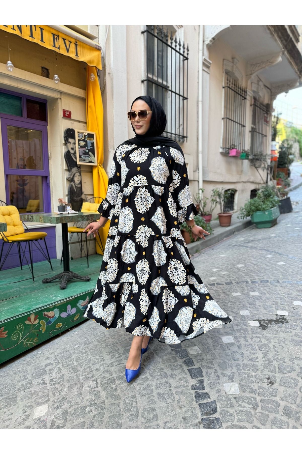 Güler Casual Çiçekli Elbise Siyah Renk