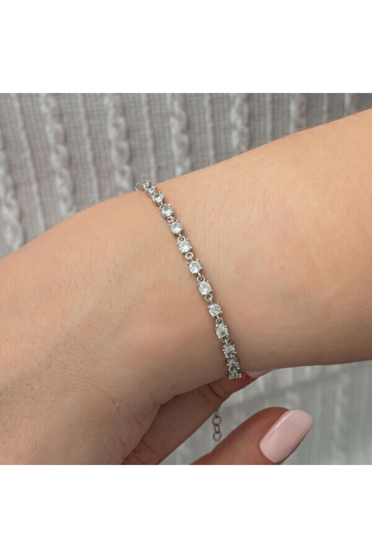 shop Kare Beyaz Taşlı Su Yolu 925 Ayar Gümüş Bileklik