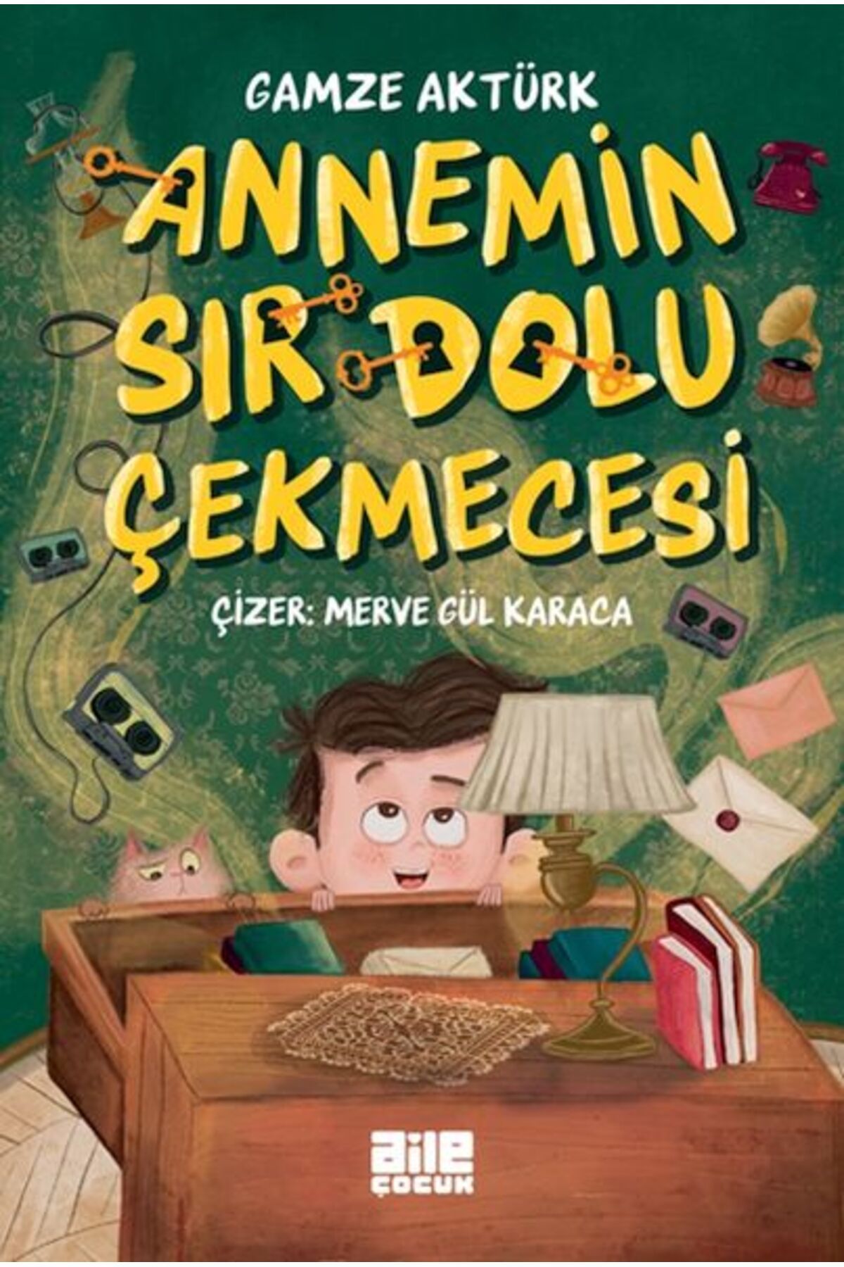 Karatay Yayınları Annemin Sır Dolu Çekmecesi