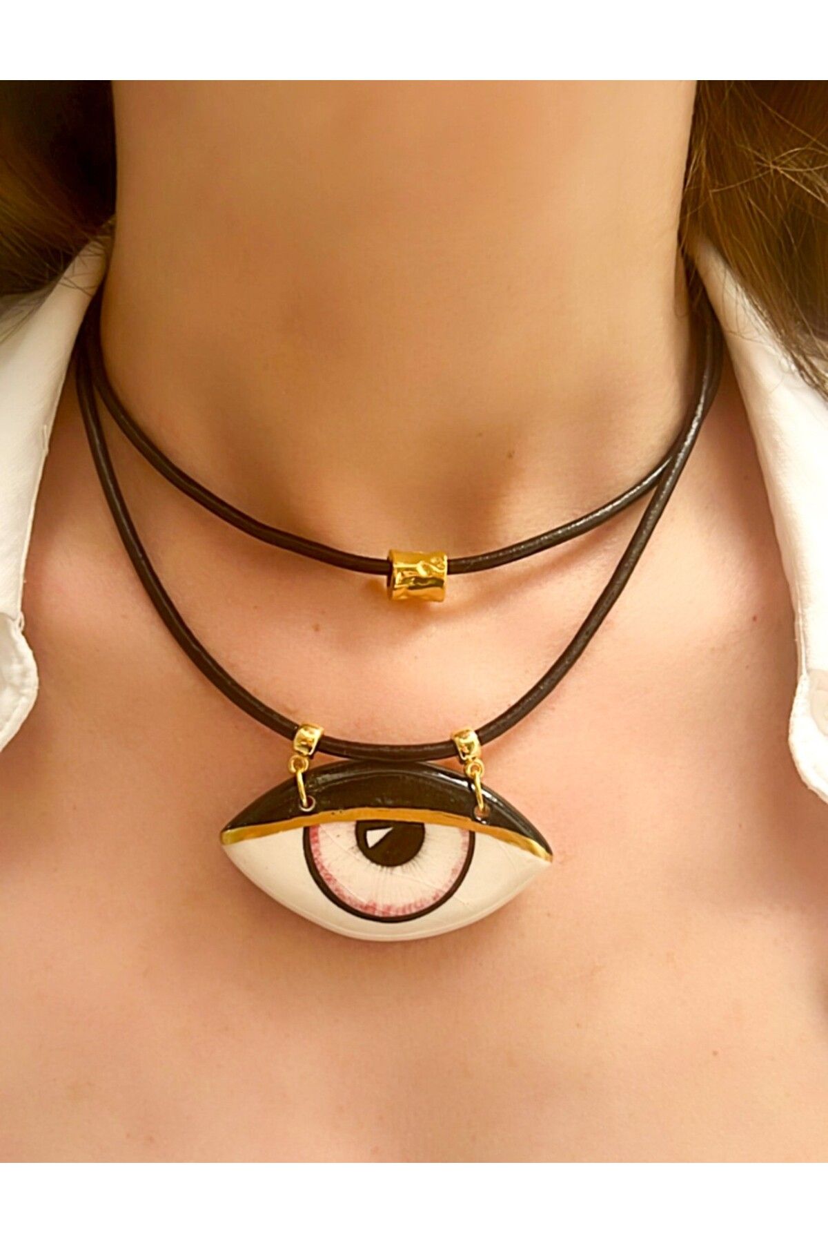 Kutcha Accessories Kahverengi Deri Göz Formlu Tasarım Kolye