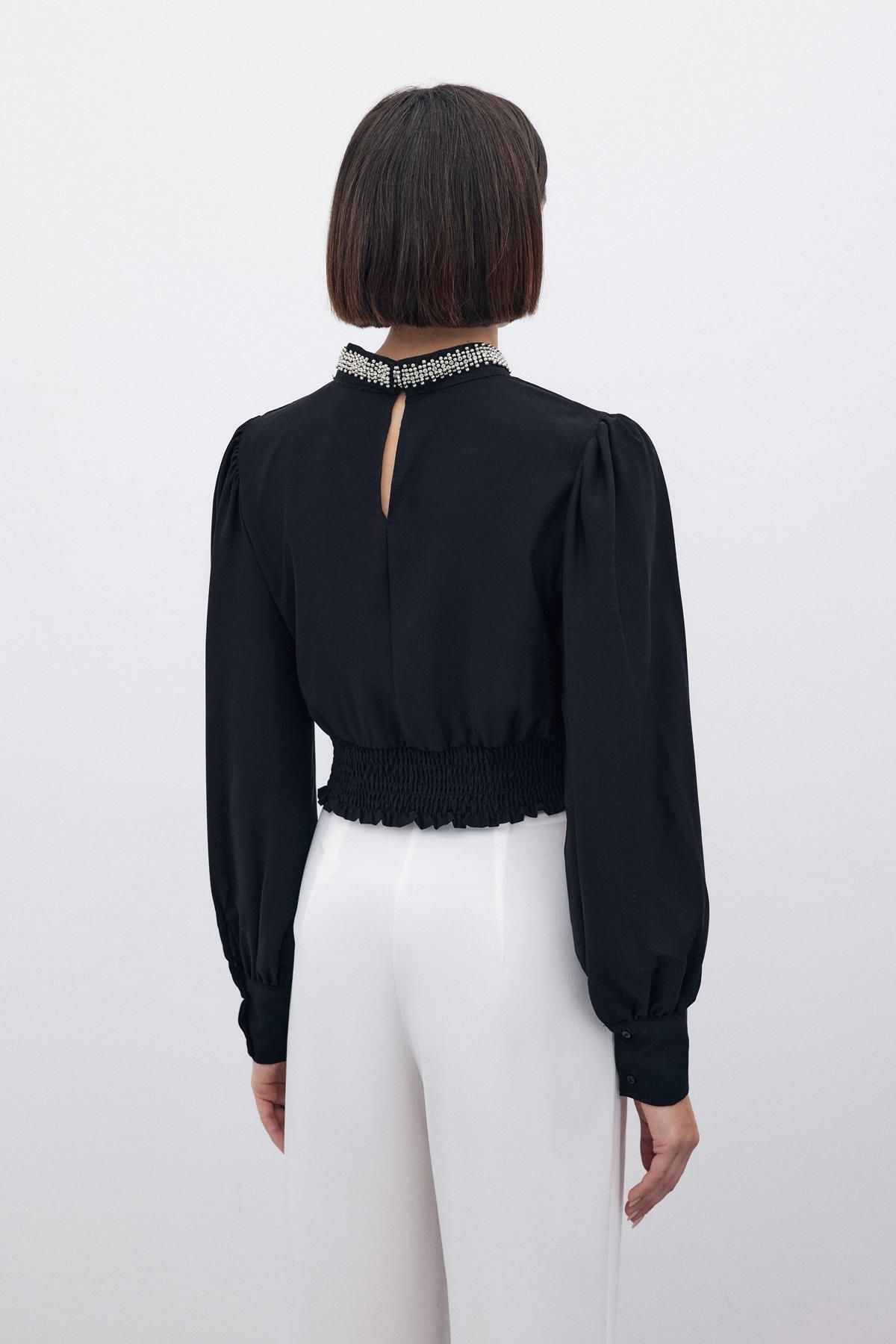 Sateen-Pantaloni cu talie și buzunare de culoare ecru 8