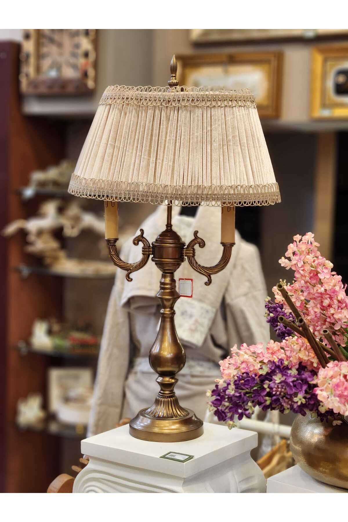rosa bianca Ottoman Abajur Vizon Başlık 73x43cm.