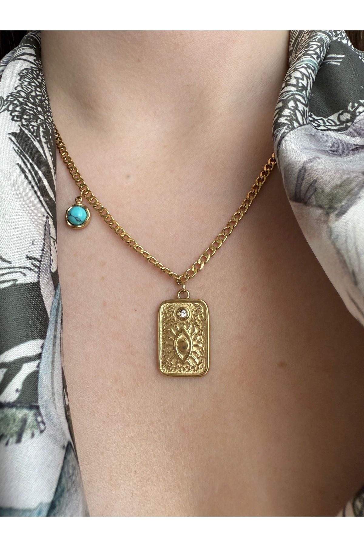 Pinery Jewels Firuze Taşlı Göz Kararmaz Paslanmaz Çelik Kadın Kolye – Modern ve Şık Tasarım