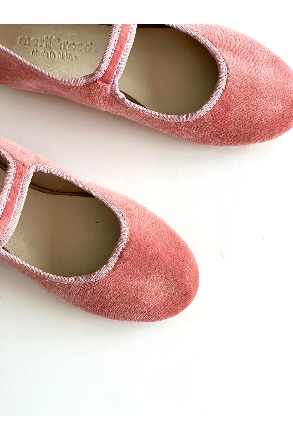 Merli&Rose Kız Çocuk & Genç Kız Pembe Tokalı Klasik Babet (34–42 Numara)