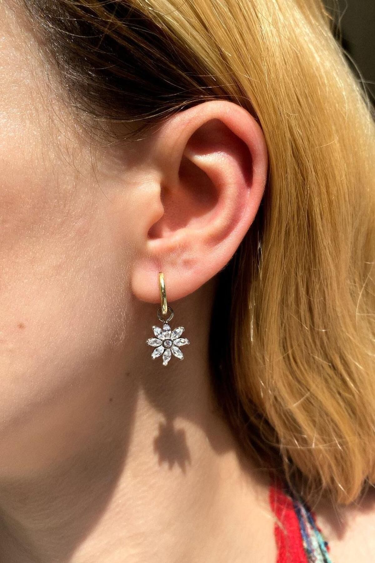 Spossy Silver Jewelry Papatya Küpe